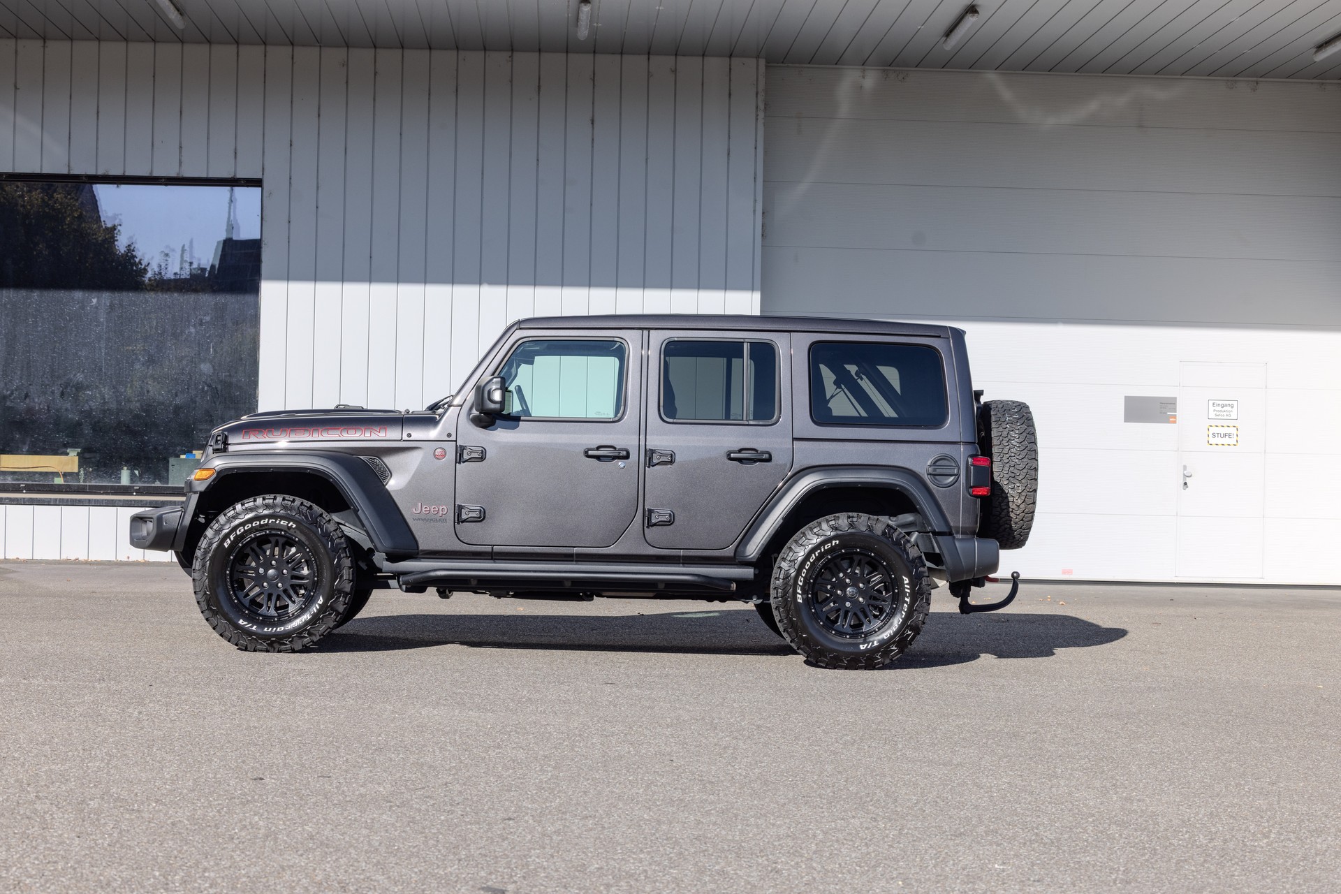 JEEP 2.0 Turbo Rubicon Unlimited-image-2