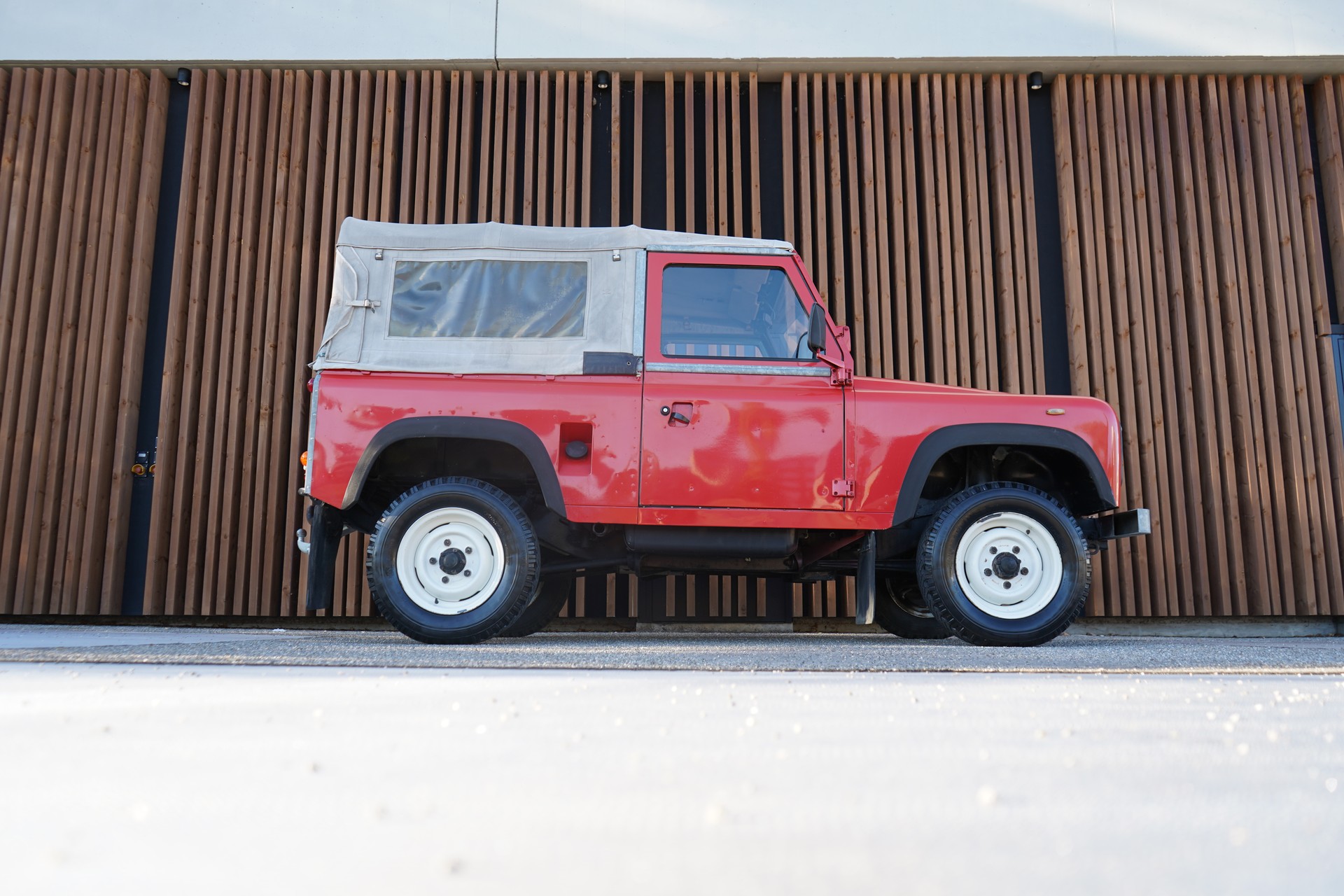 LAND ROVER LAND ROVER 90 2.3 STATION WAGON l 75 PS