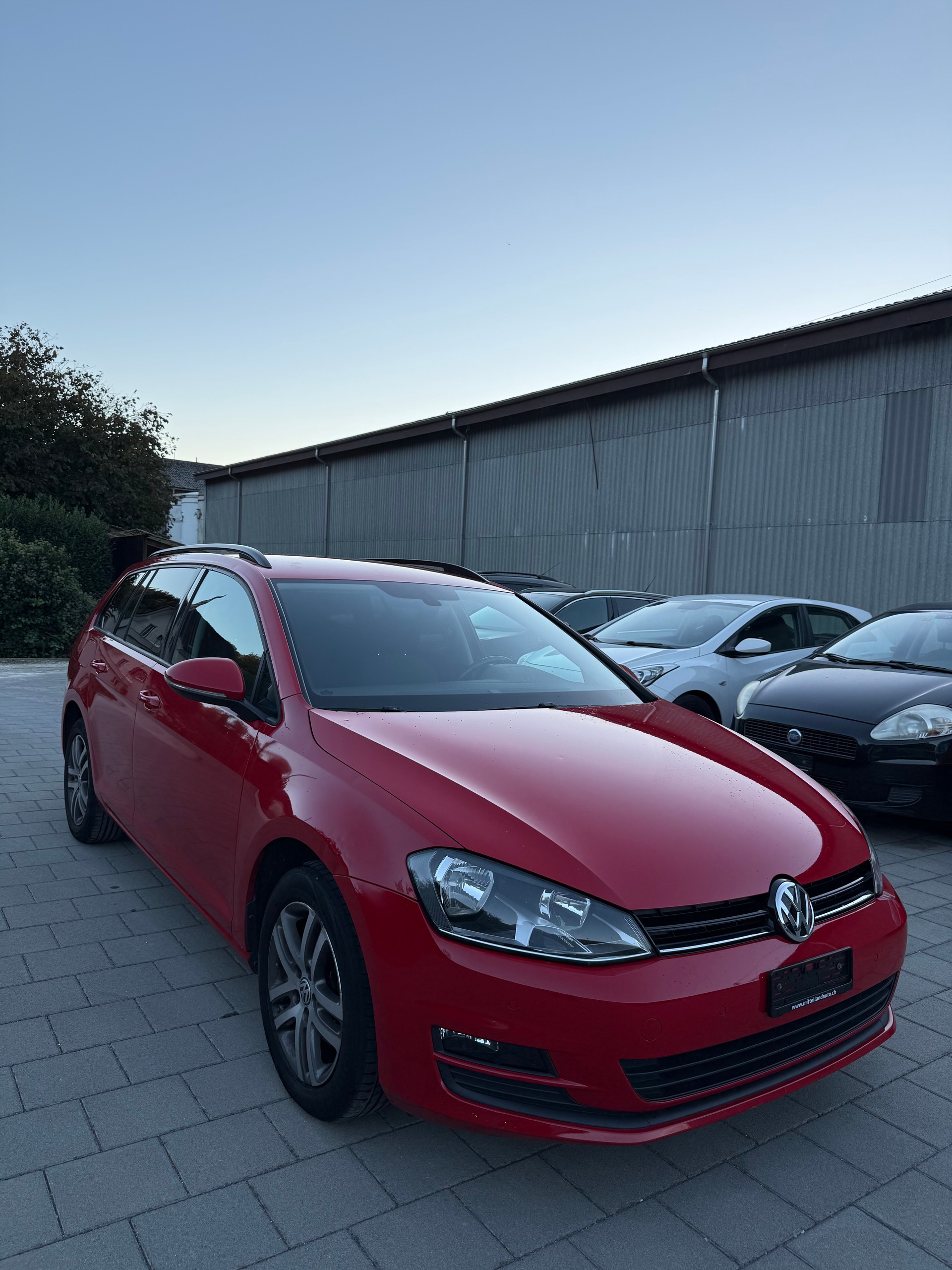 VW Golf Variant 1.6 TDI Comfortline DSG-showroom-element-2