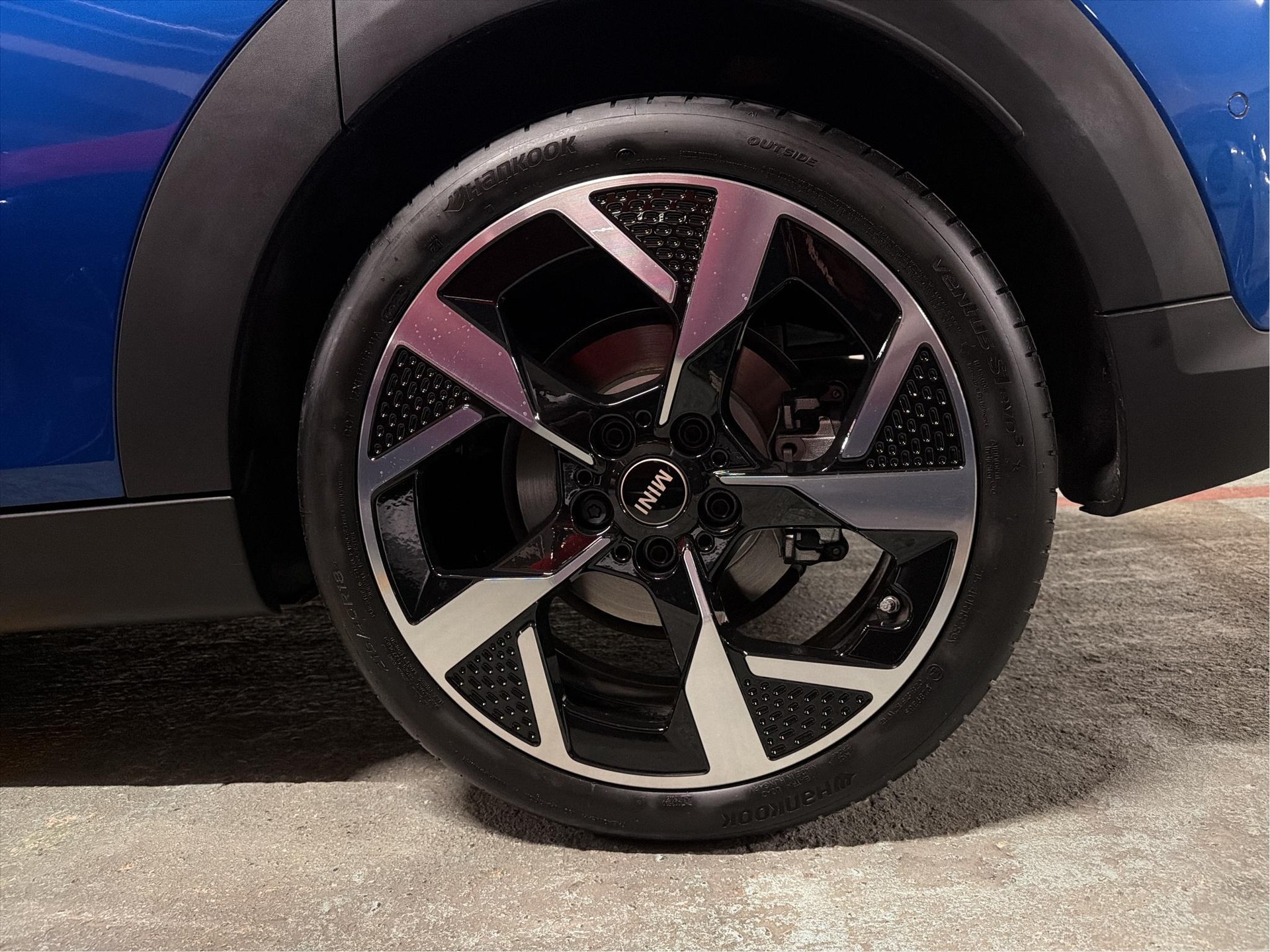 MINI Cooper 5 door C-image-9