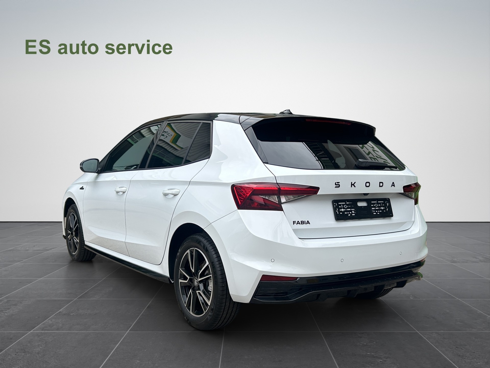 SKODA Fabia 1.0 TSI Monte Carlo DSG-image-2