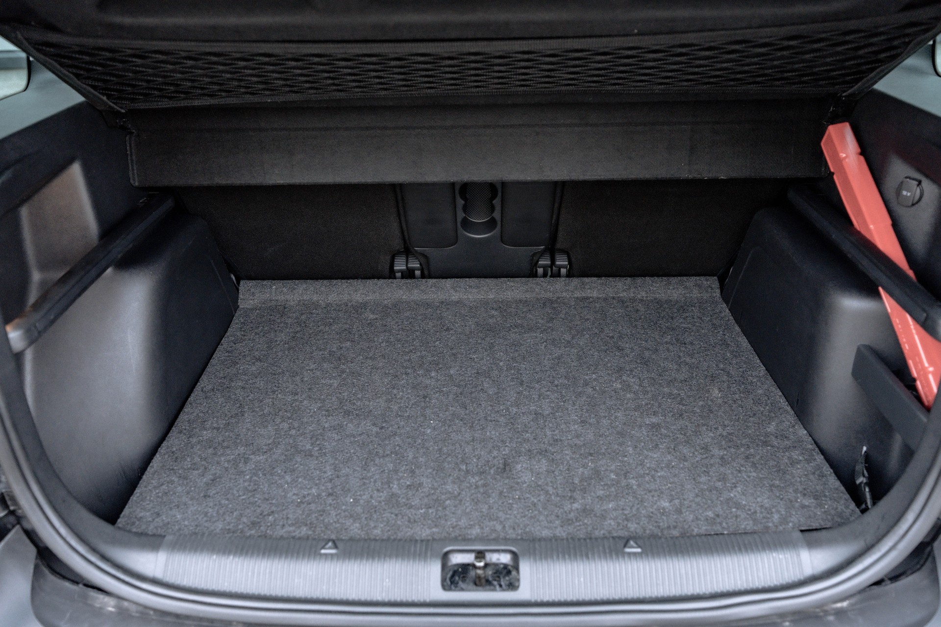 SKODA Yeti 1.8 TSI Elegance 4x4 DSG * TRAUMHAFTE AUSSTATTUNG * FRISCH AB MFK * TOP GEPFLEGTES FAHRZEUG *-image-6