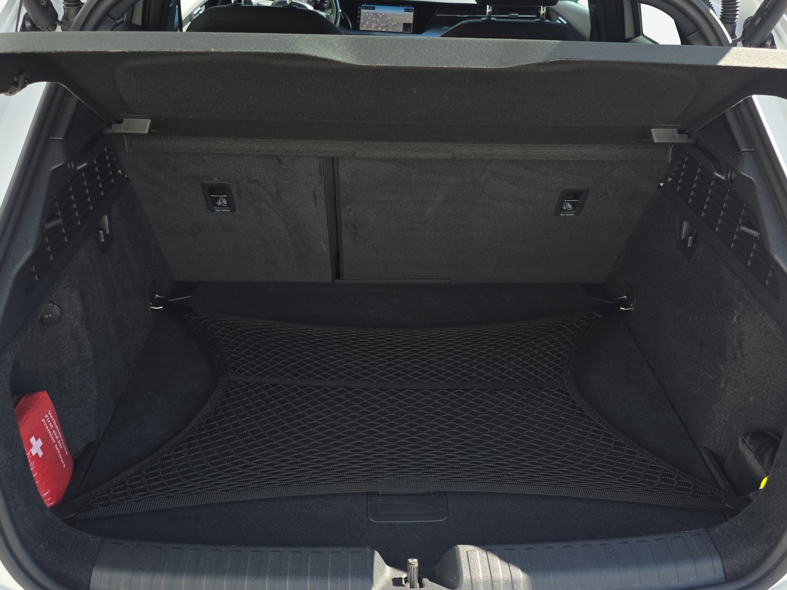 AUDI A3 Sportback 35 TFSI S-tronic-image-12