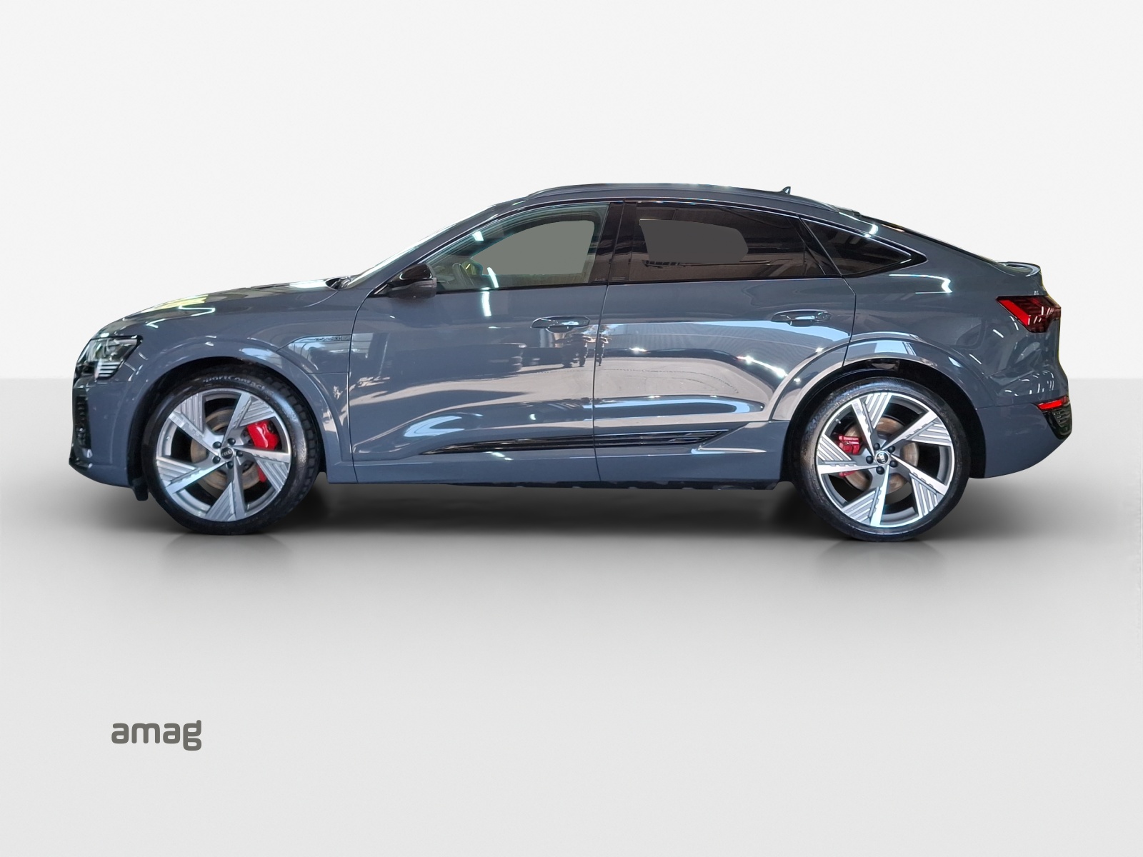 AUDI Q8 Sportback 55 e-tron Black Edition quattro-showroom-element-1