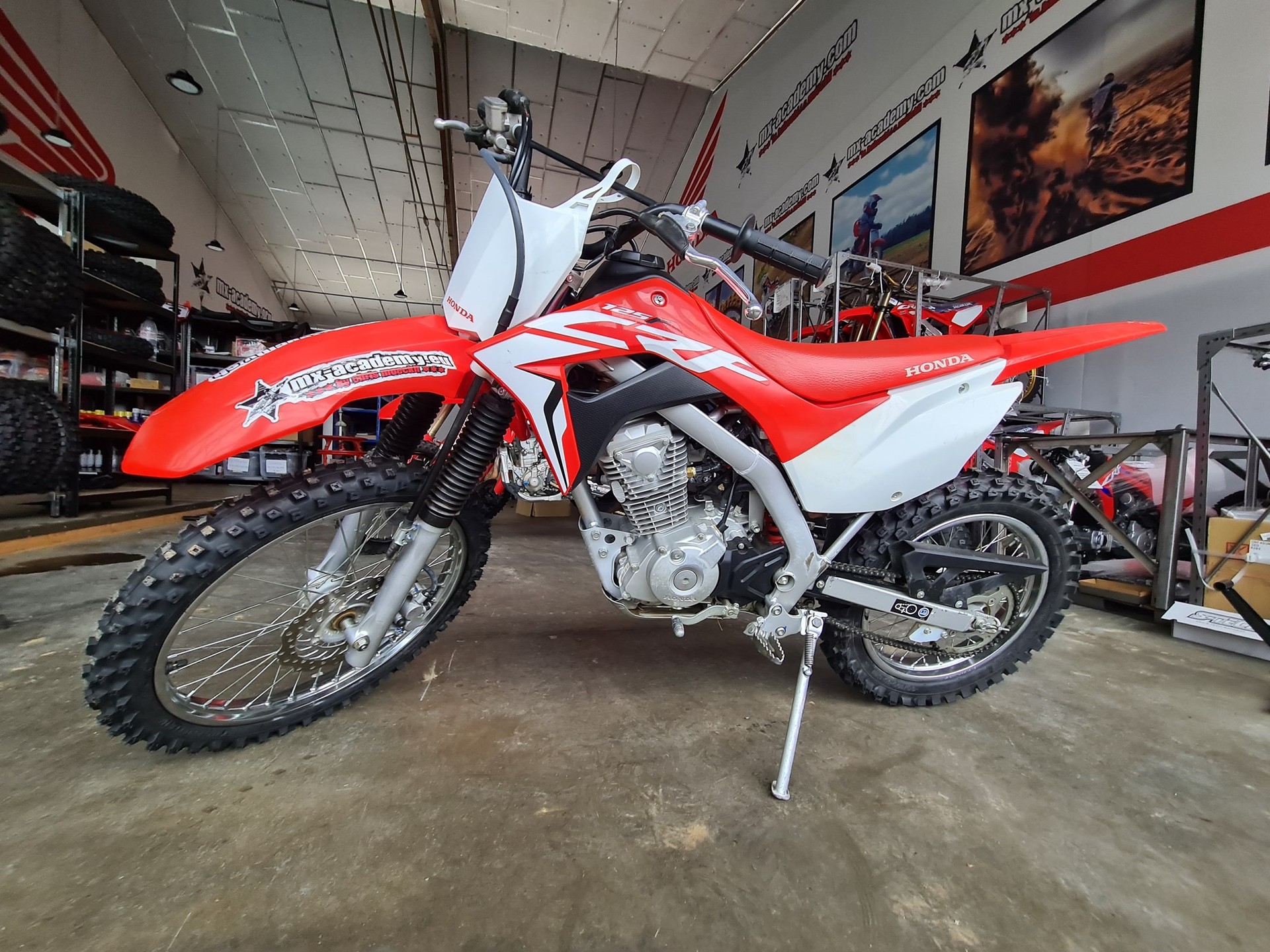 HONDA CRF 125-image-0