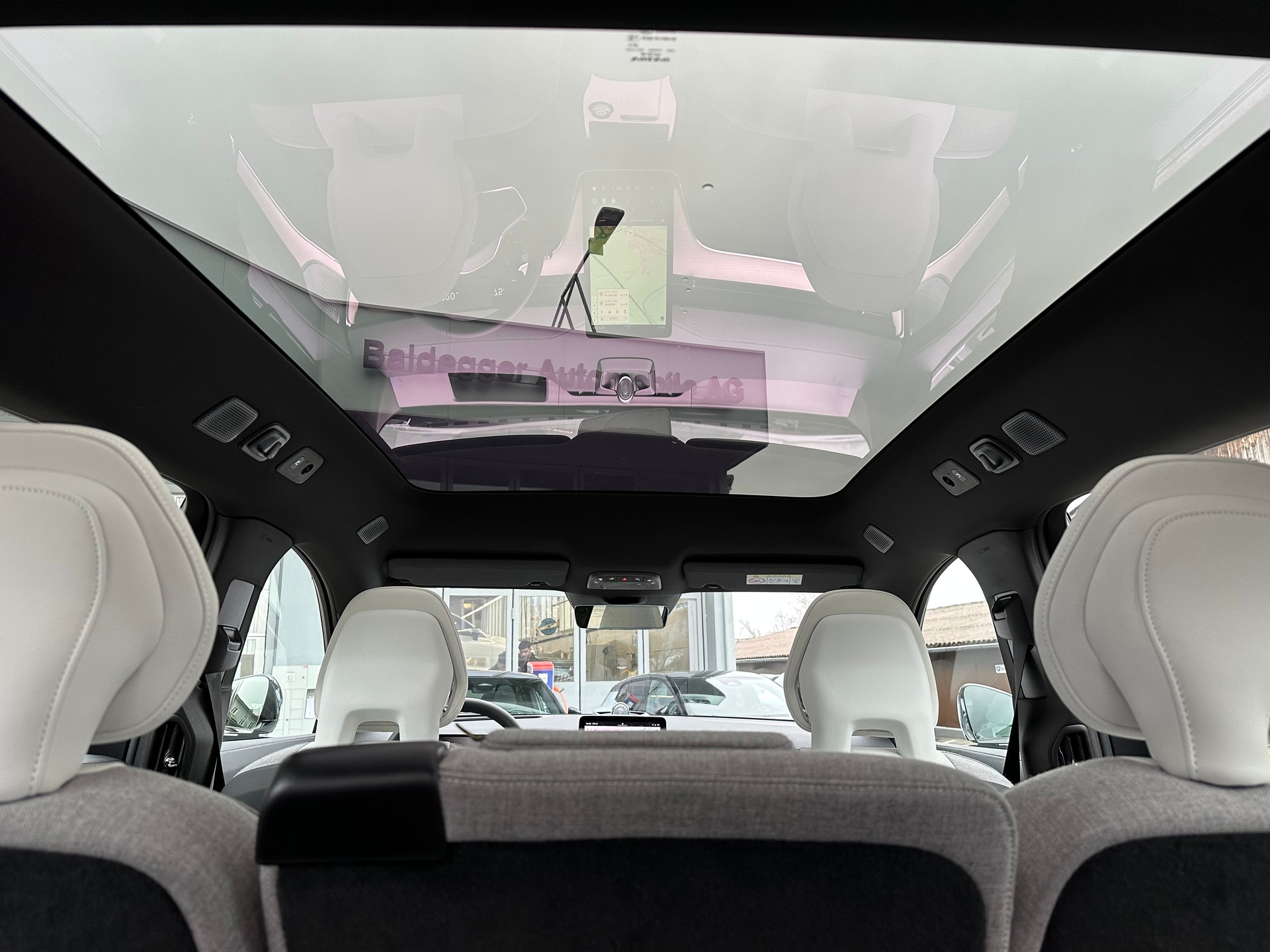 VOLVO EX 90 Twin Performance Ultra AWD-image-10