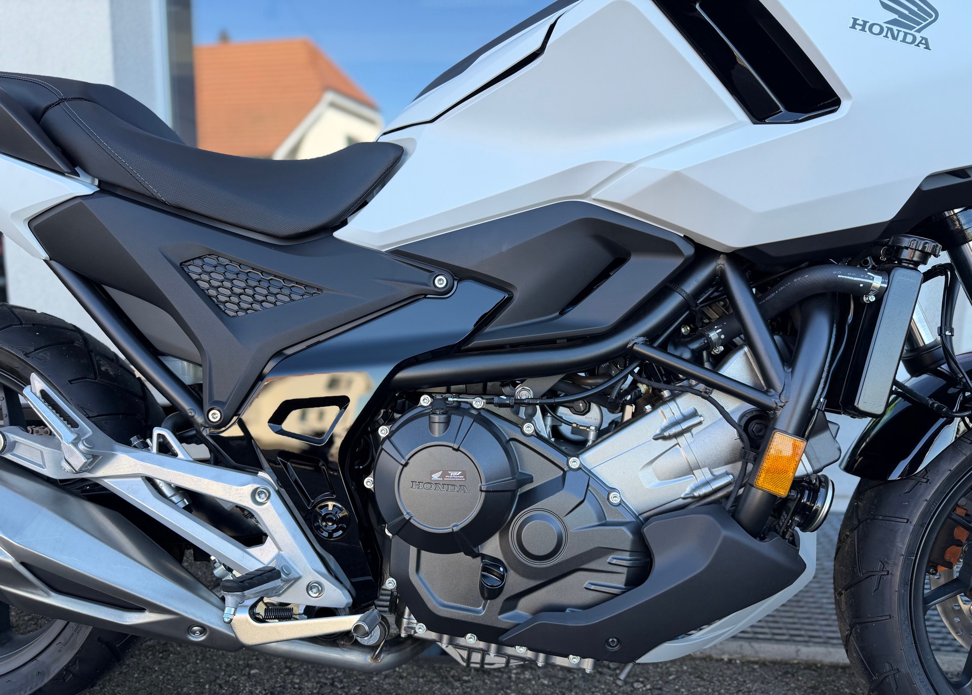 HONDA NC 750 X-image-6