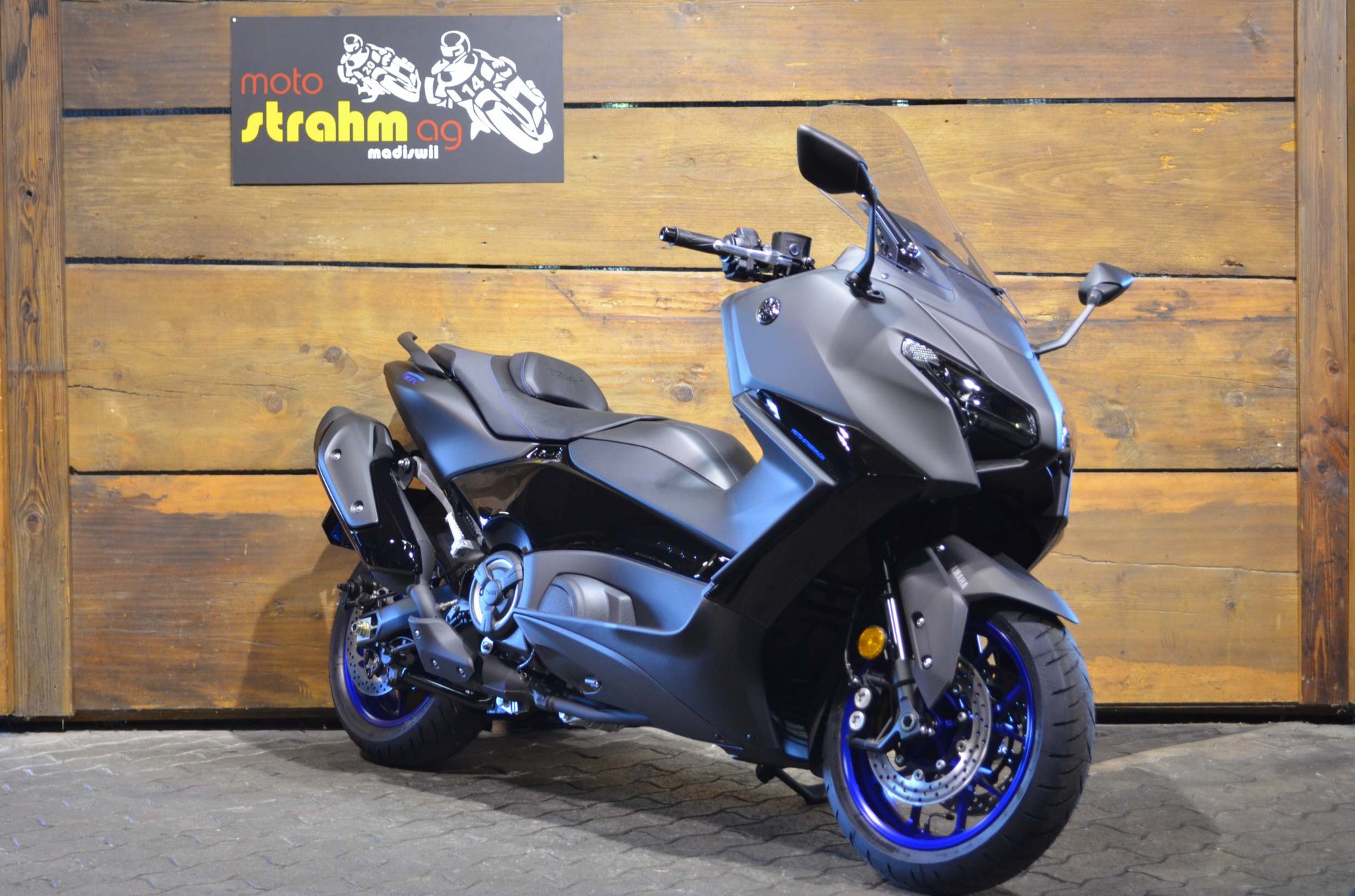 YAMAHA TMax 560 ABS-image-0