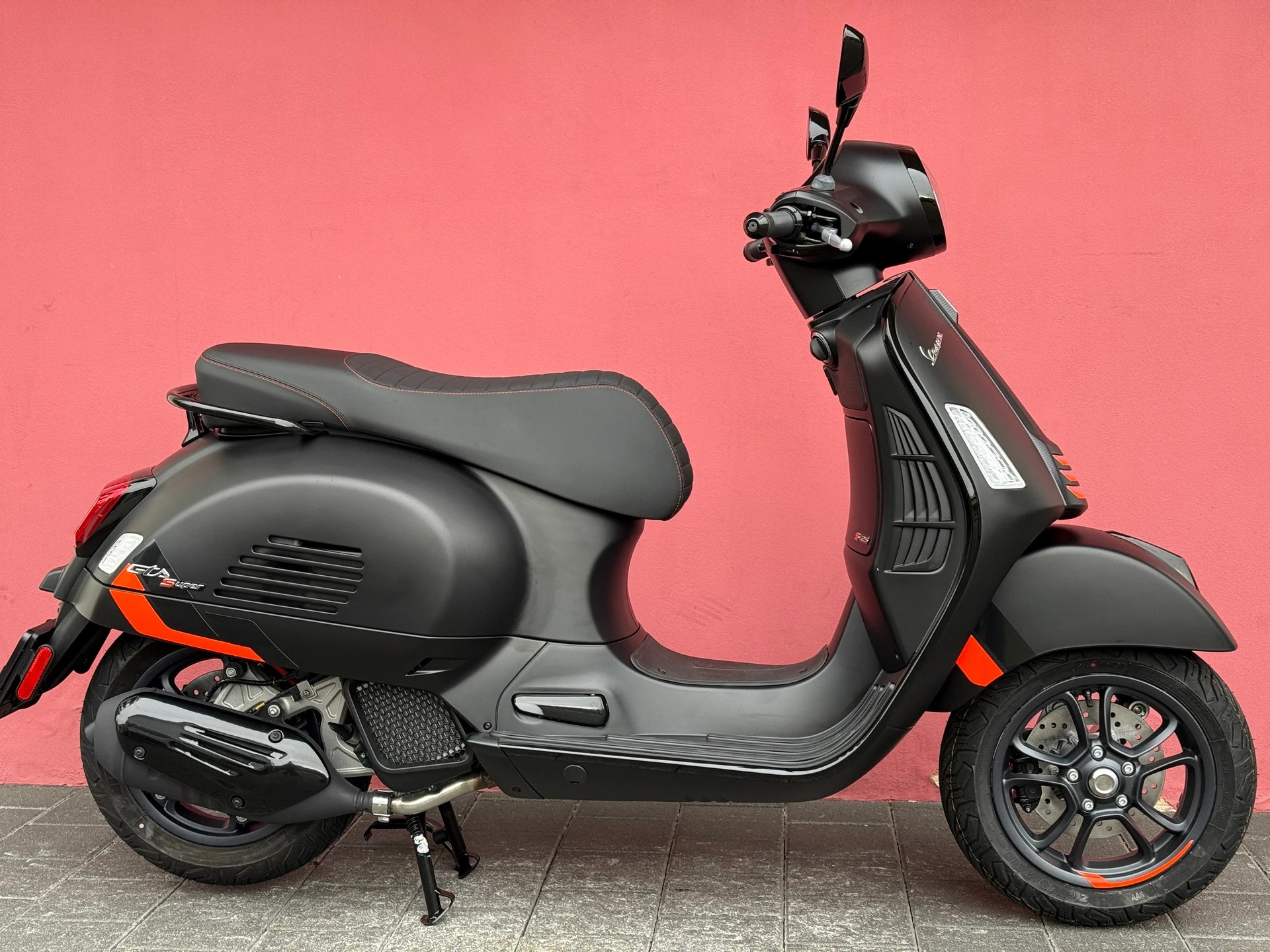 PIAGGIO Vespa GTS 125 Super Sport RST Euro 5+-image-9