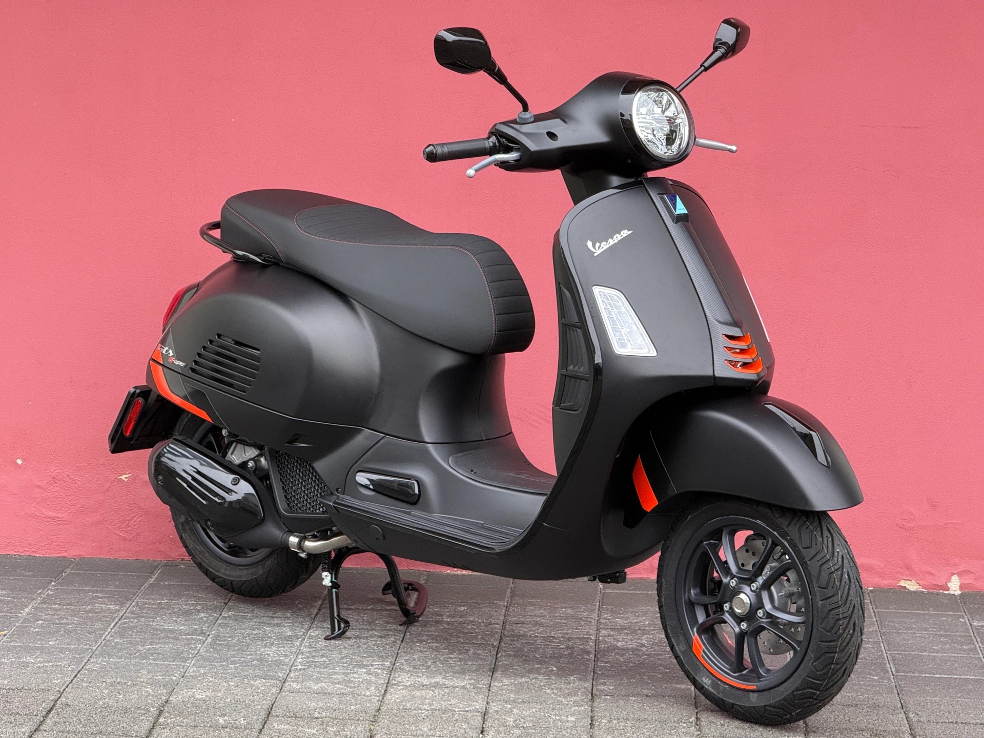 PIAGGIO Vespa GTS 125 Super Sport RST Euro 5+-image-11