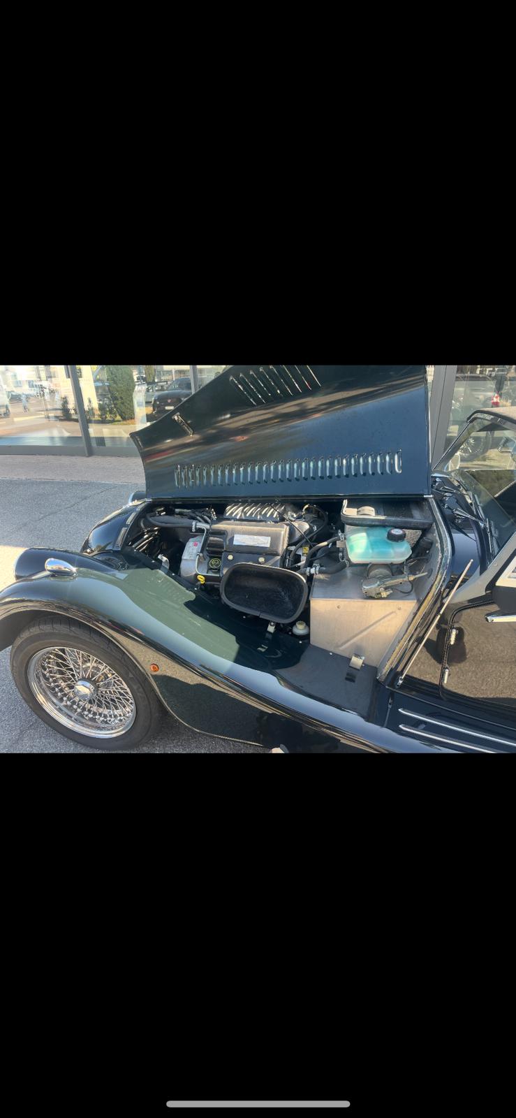 MORGAN ROADSTER-image-3