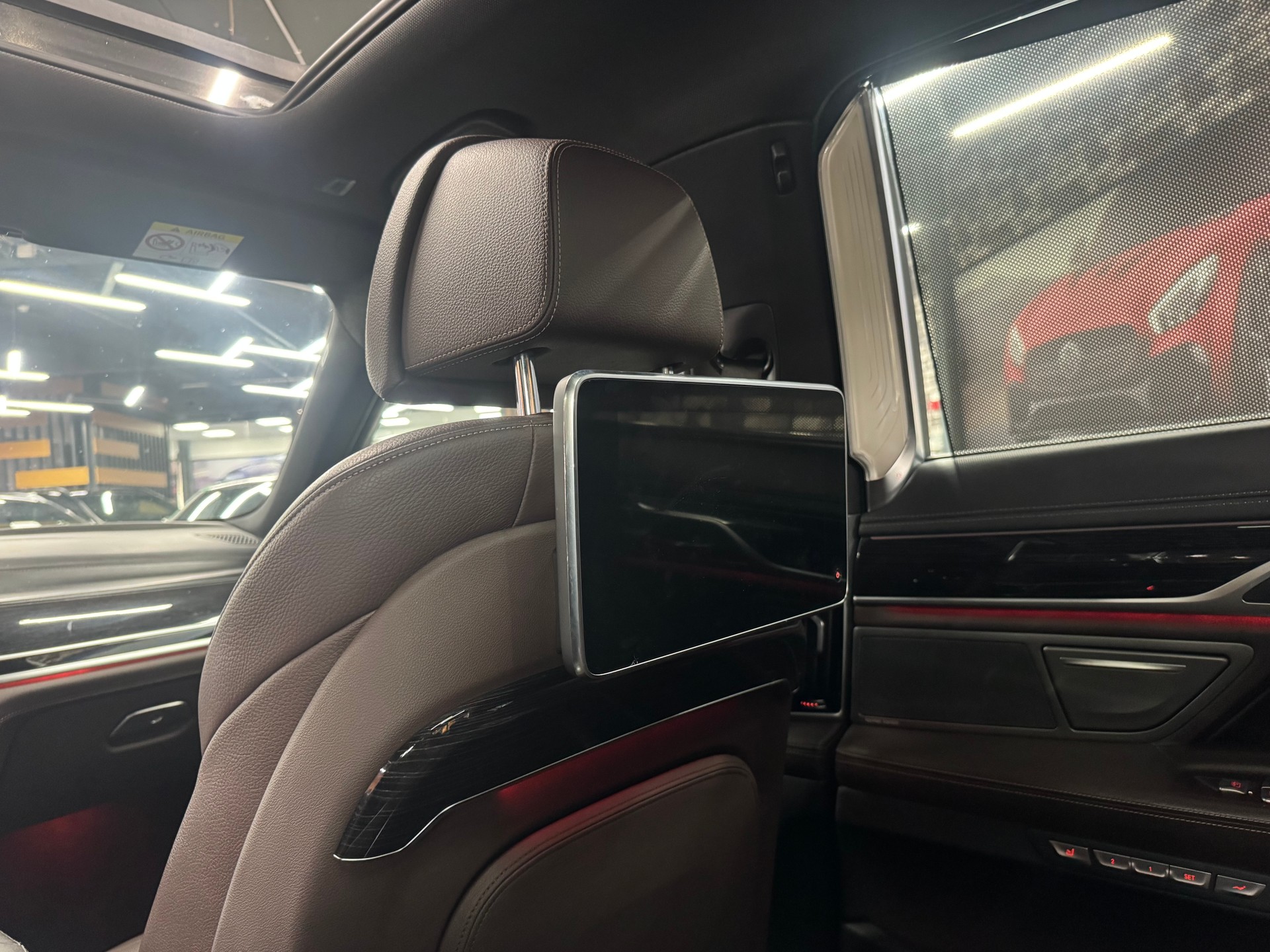 BMW 750Li xDrive 4 Sitze Langversion Steptronic-image-8
