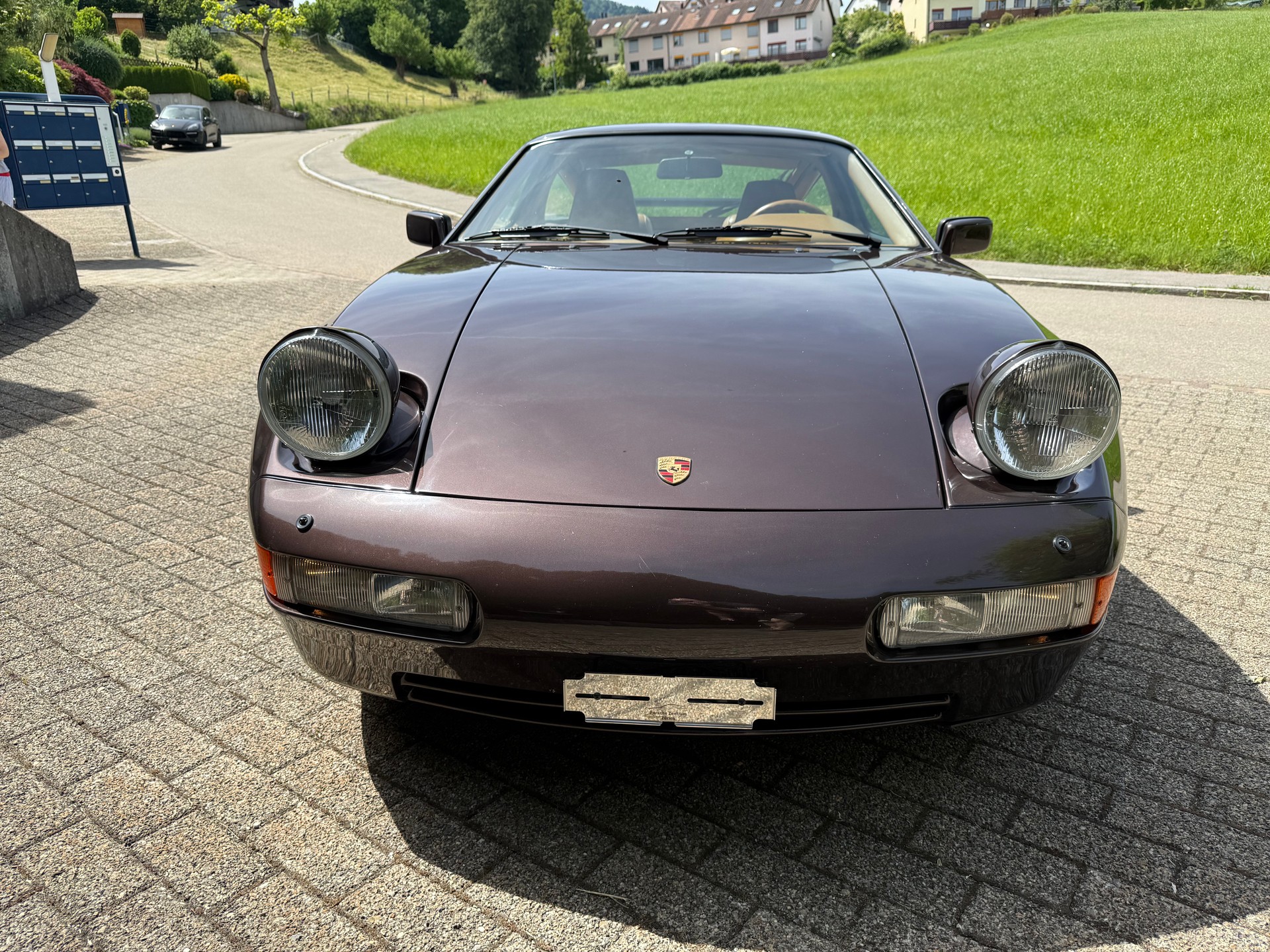 PORSCHE 928 S4 Veteranenfahrzeug (letzte MFK 28.05.2026)-image-4