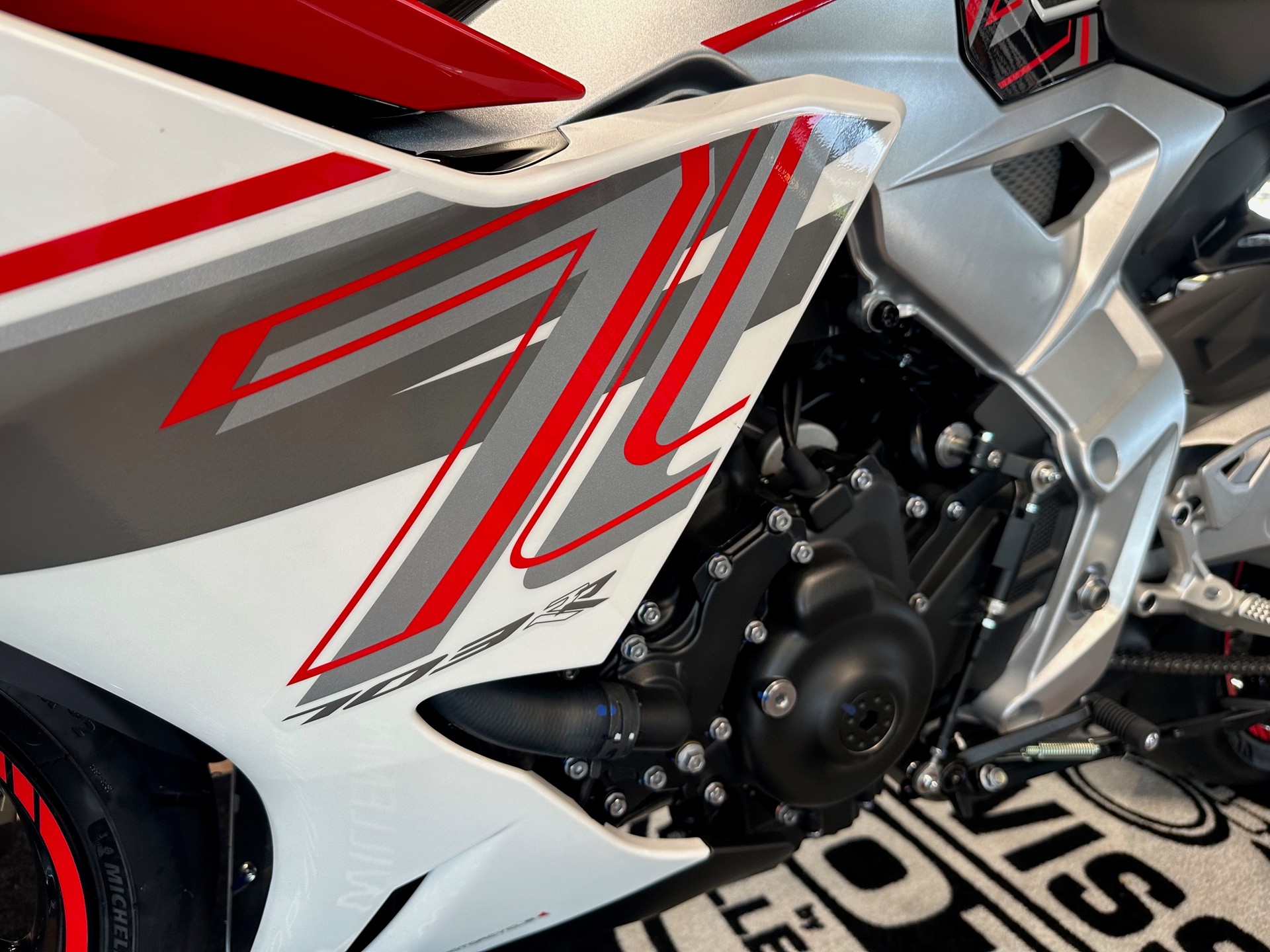 ZONTES 703RR-image-1