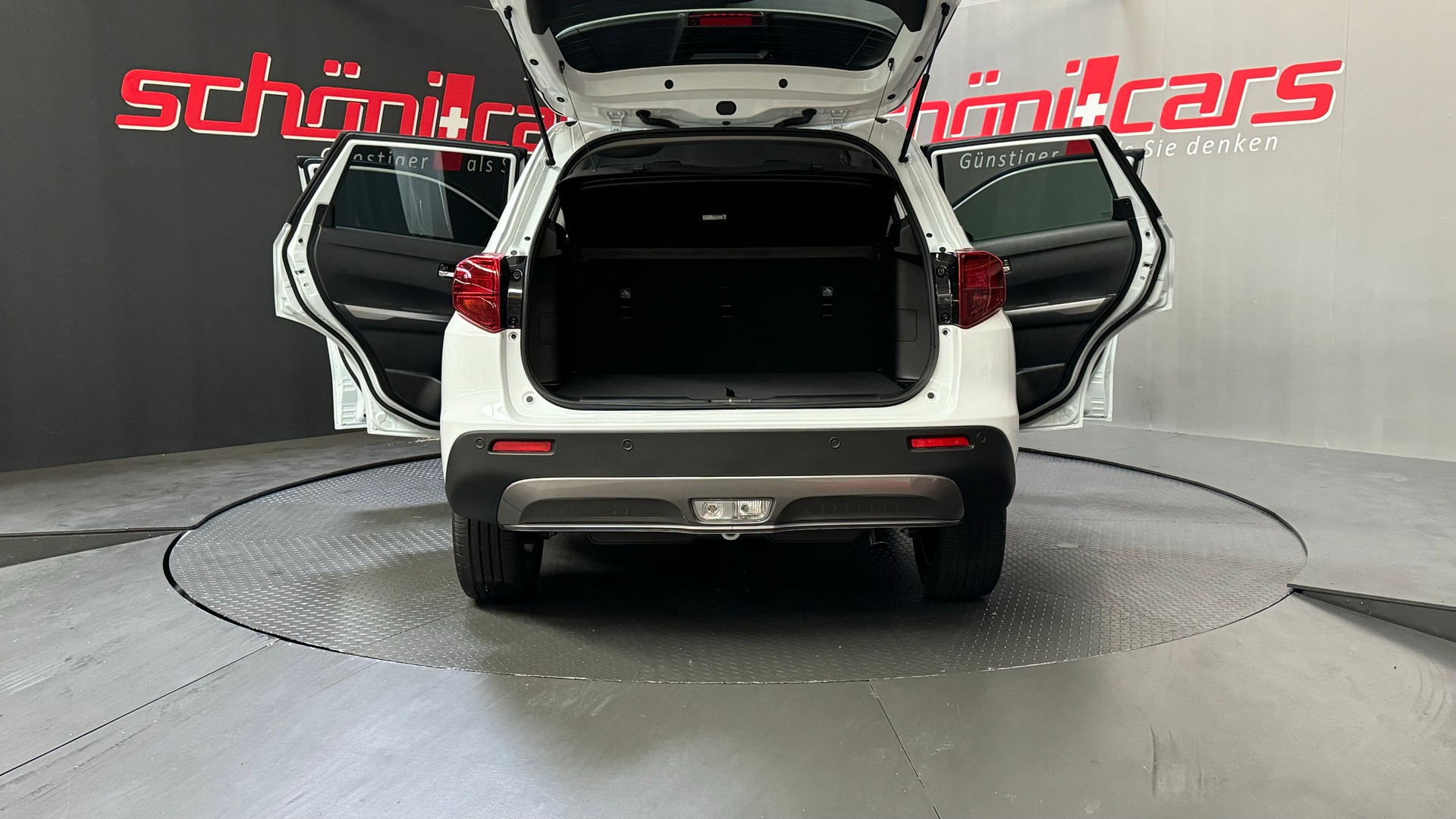 SUZUKI Vitara 1.4 Boosterjet Compact + 4x4 Hybrid Automatic AHK-image-6