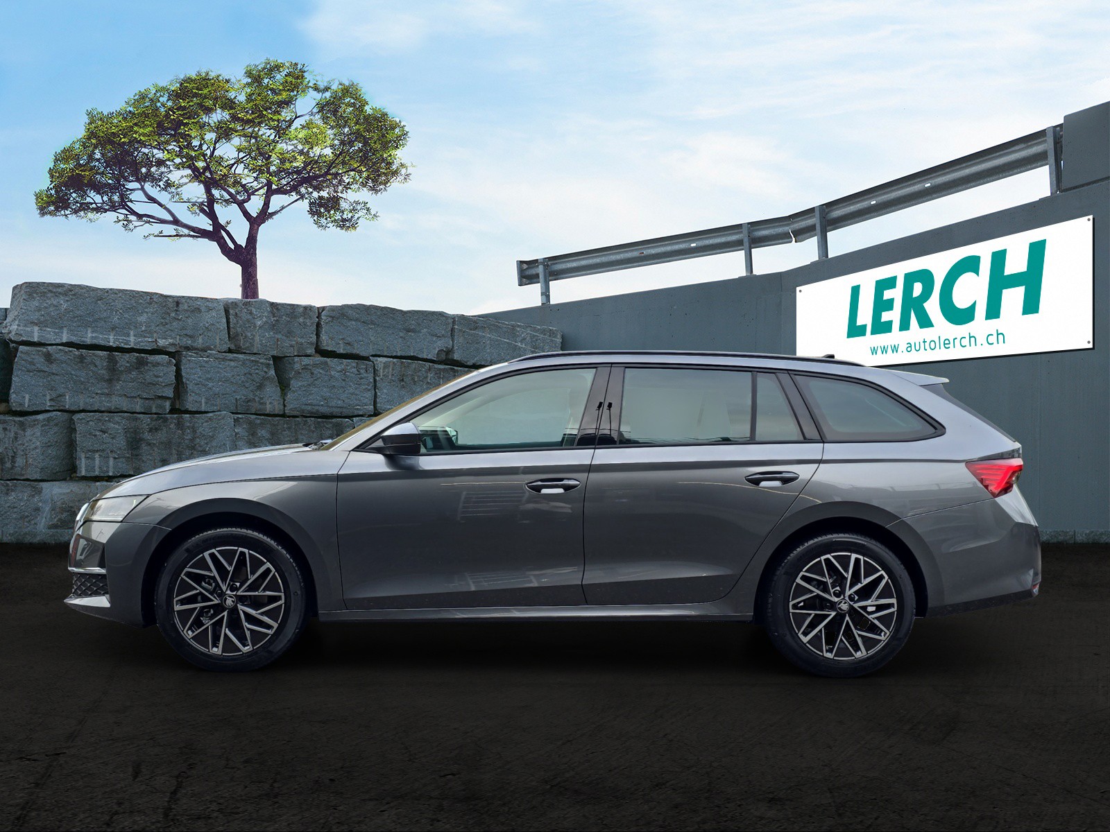 SKODA Octavia Combi 1.5 TSI mHEV DSG Selection-image-2