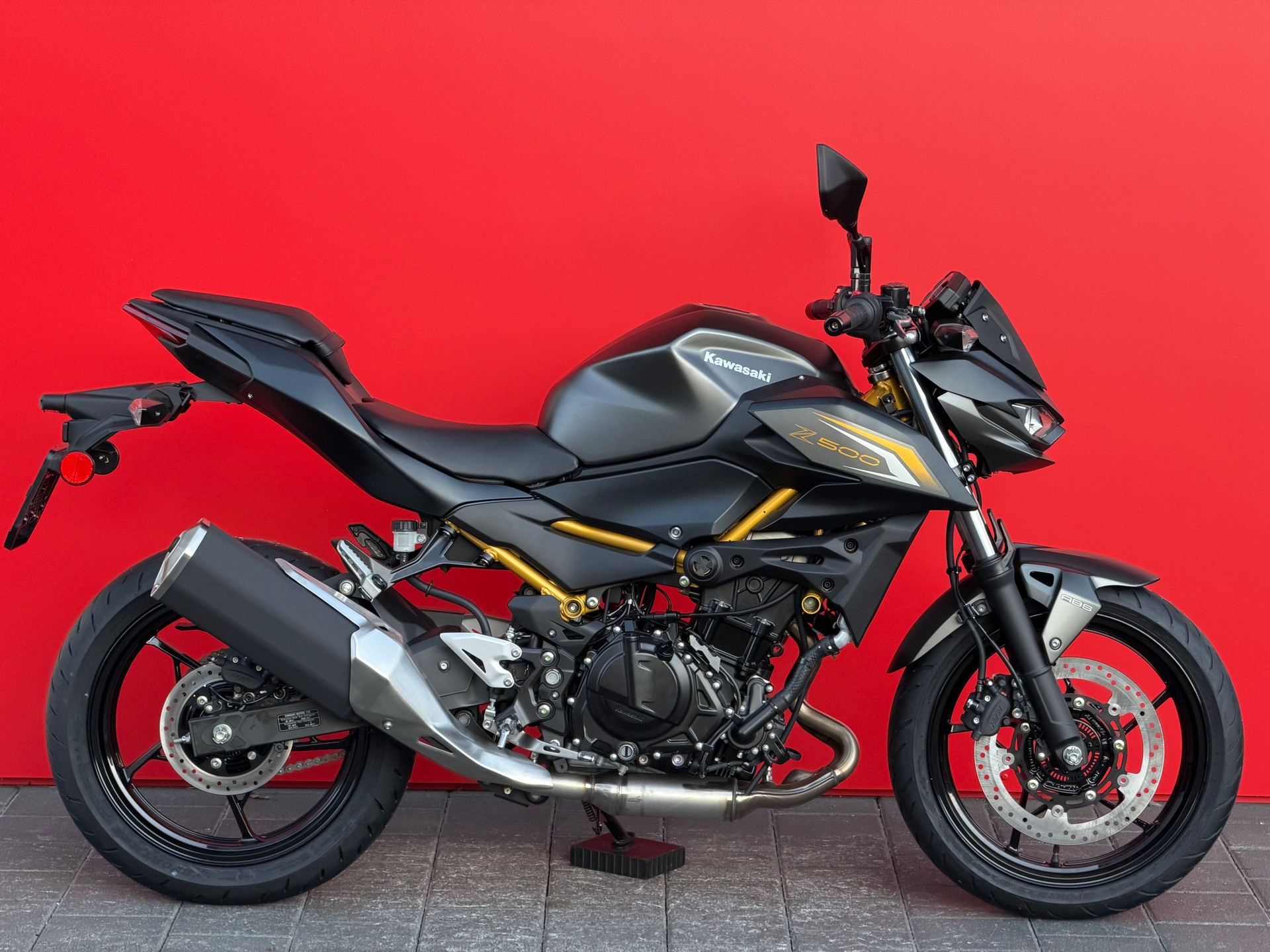 KAWASAKI Z 500-image-0