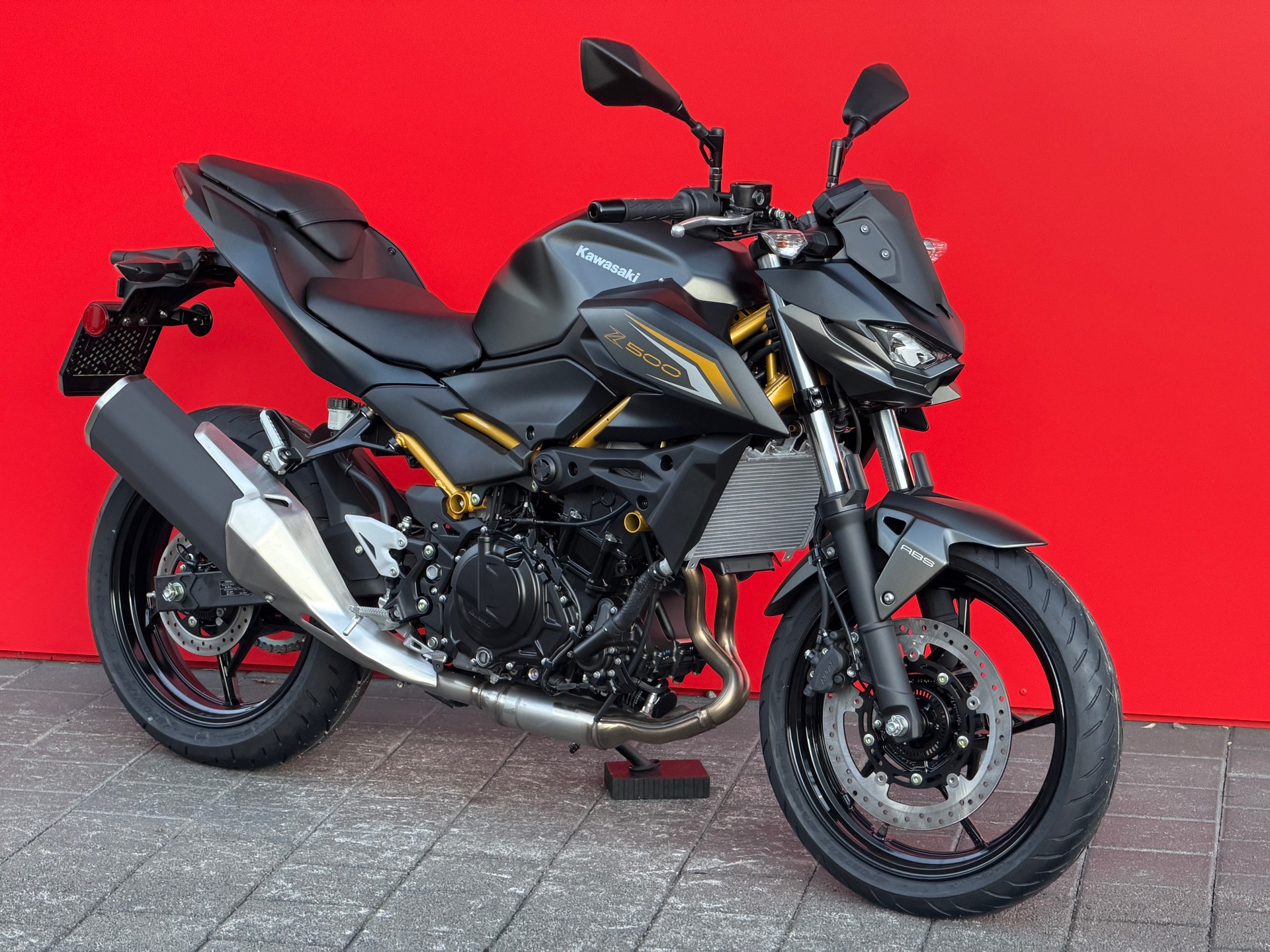 KAWASAKI Z 500-image-3