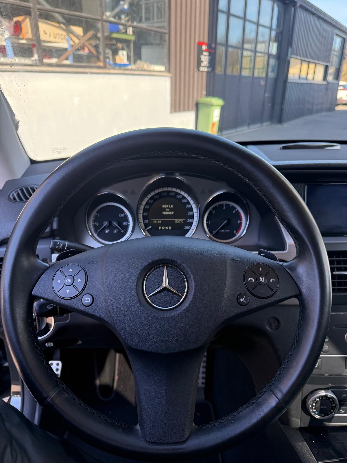 MERCEDES-BENZ GLK 250 CDI BlueEfficiency 4Matic 7G-Tronic-image-3