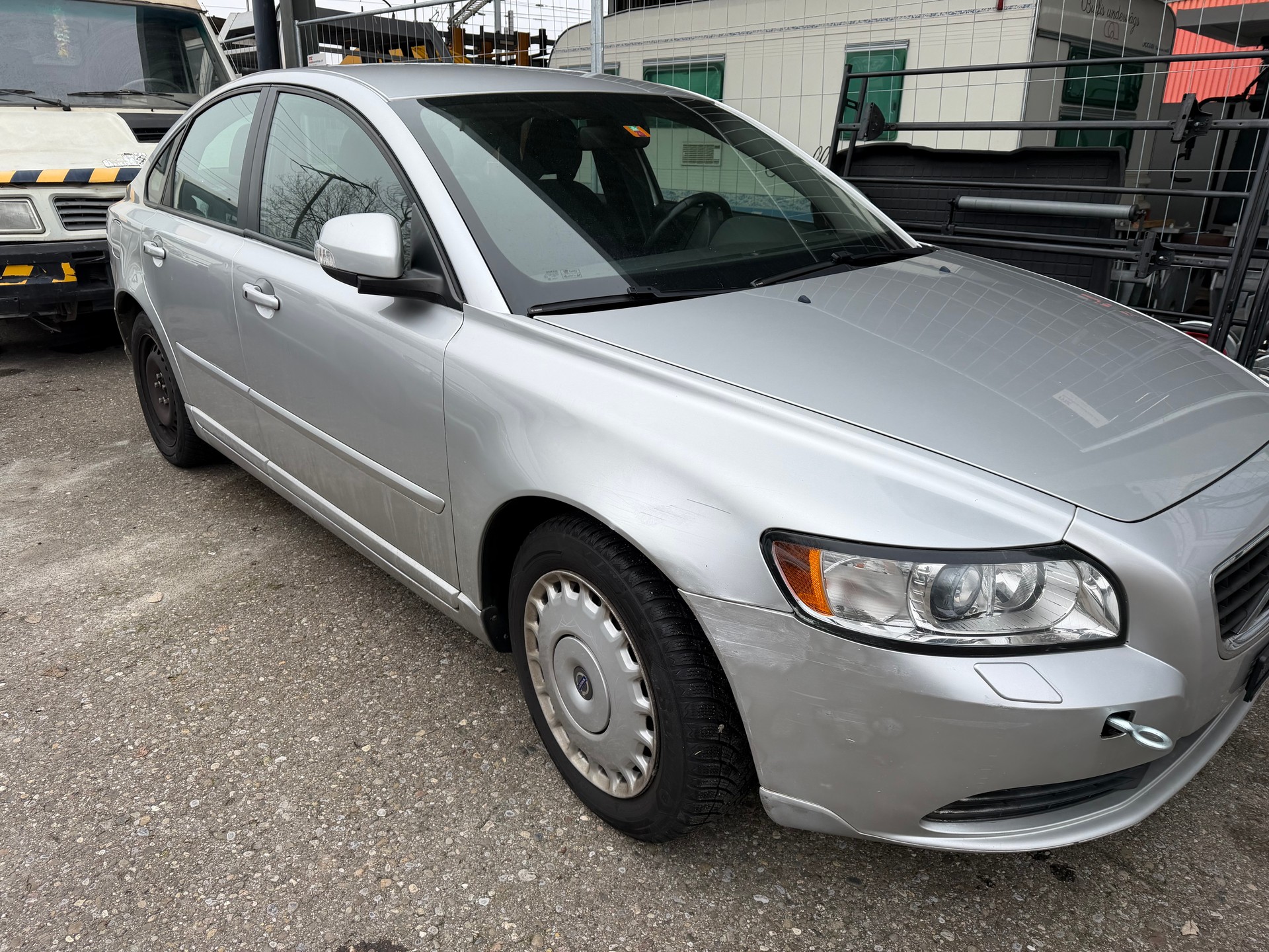 VOLVO S40 D3 Kinetic Geartronic