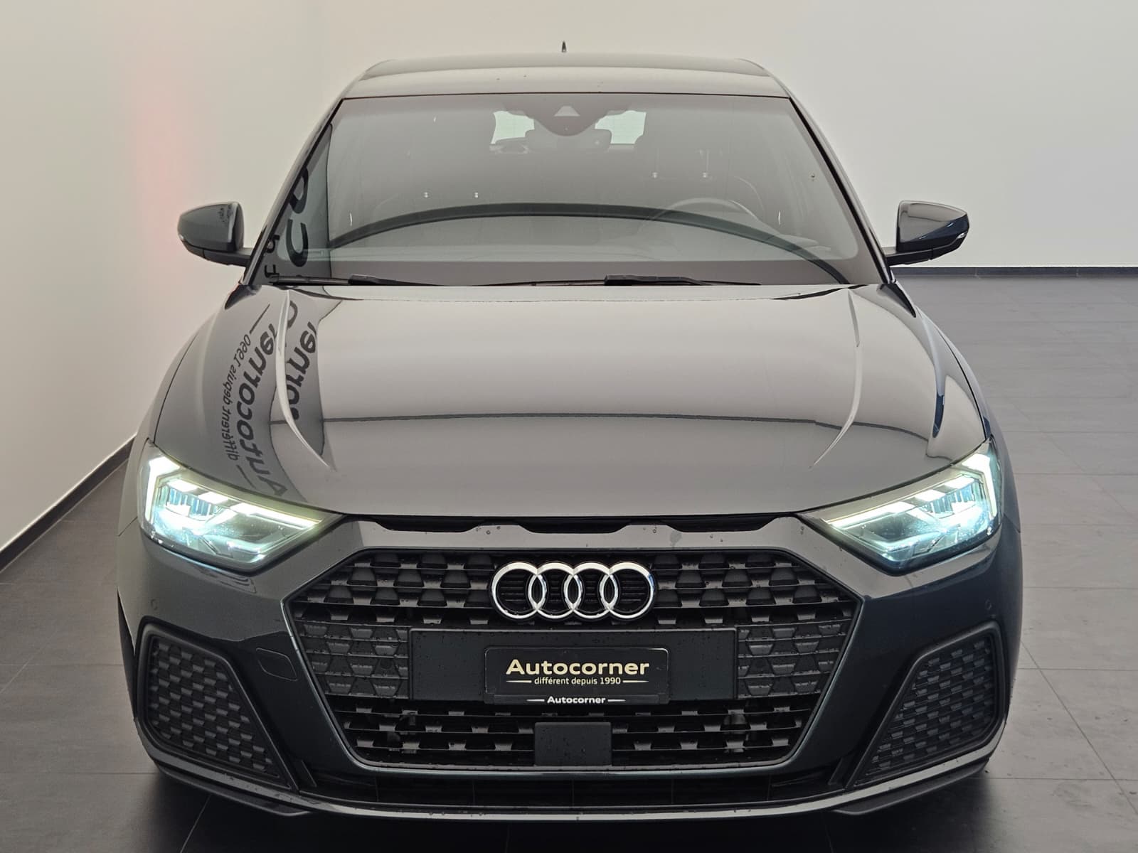 AUDI A1 Sportback 30 TFSI Attraction S-tronic-showroom-element-2