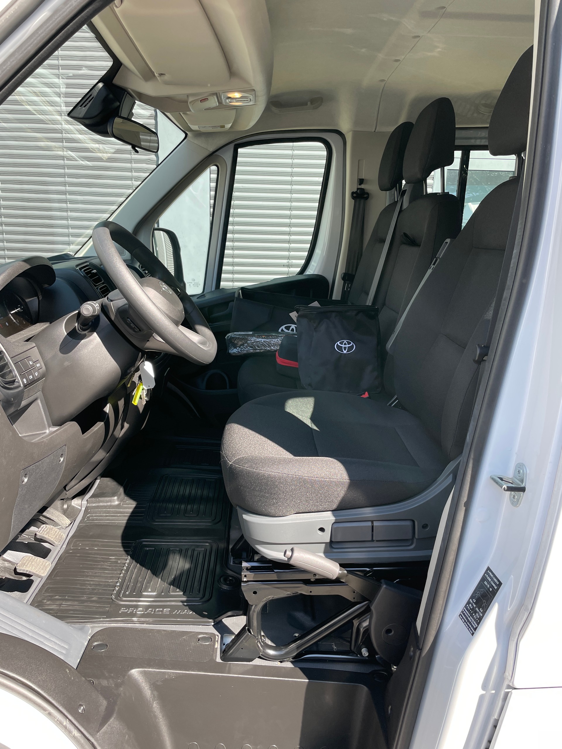 TOYOTA Proace MAX 2.2D DK Chassis mit Pritsche 3,5t L3 Work-image-10
