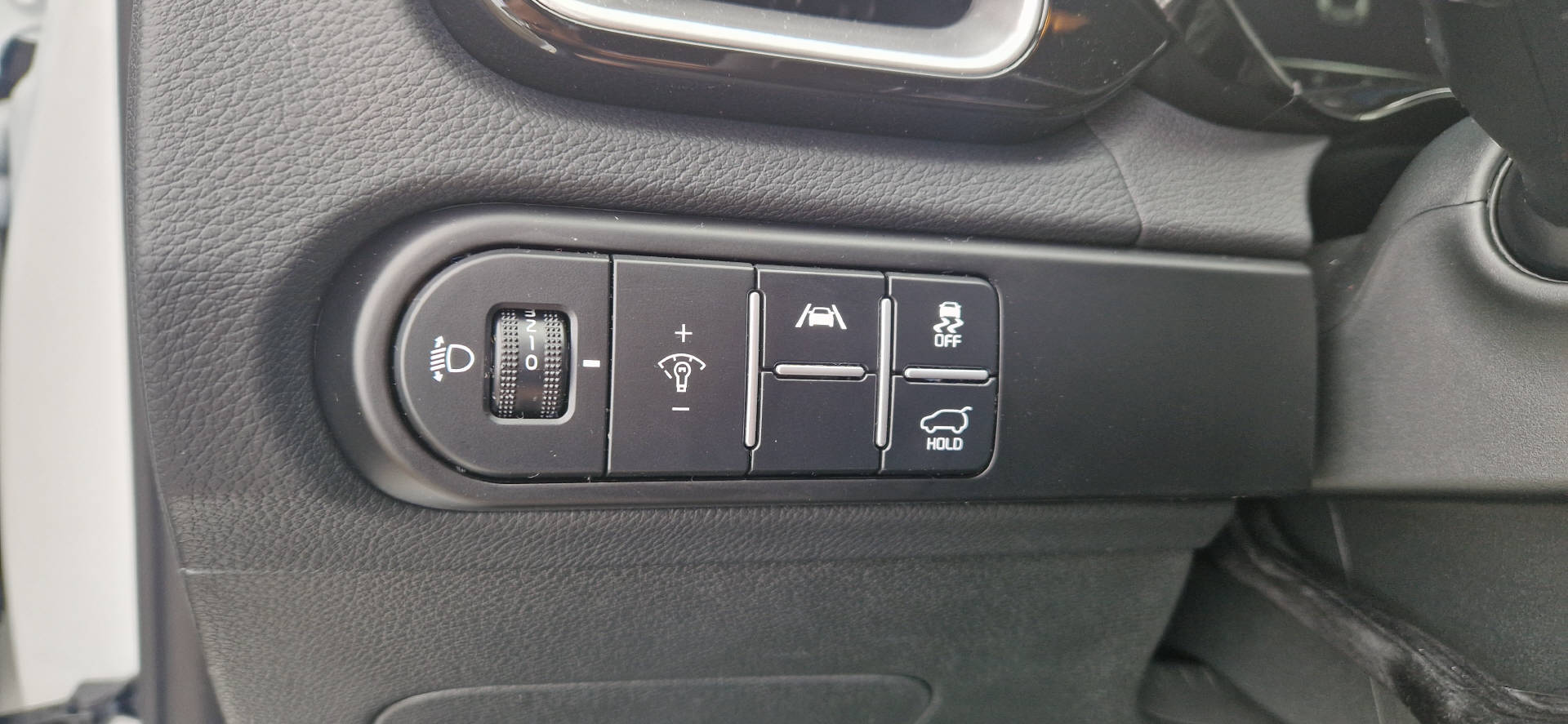 KIA Ceed SW 1.5 T-GDi MHEV GT-Line-image-15