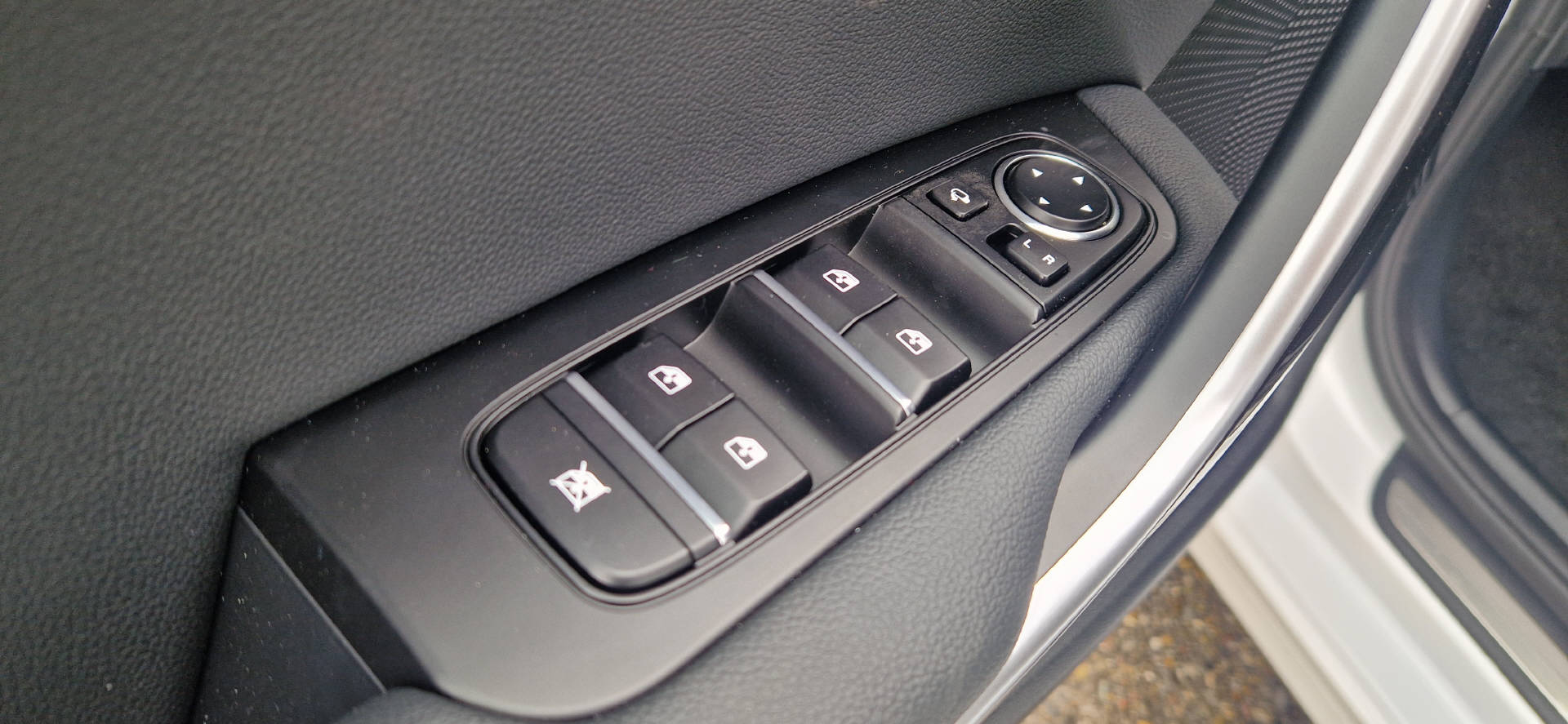 KIA Ceed SW 1.5 T-GDi MHEV GT-Line-image-3