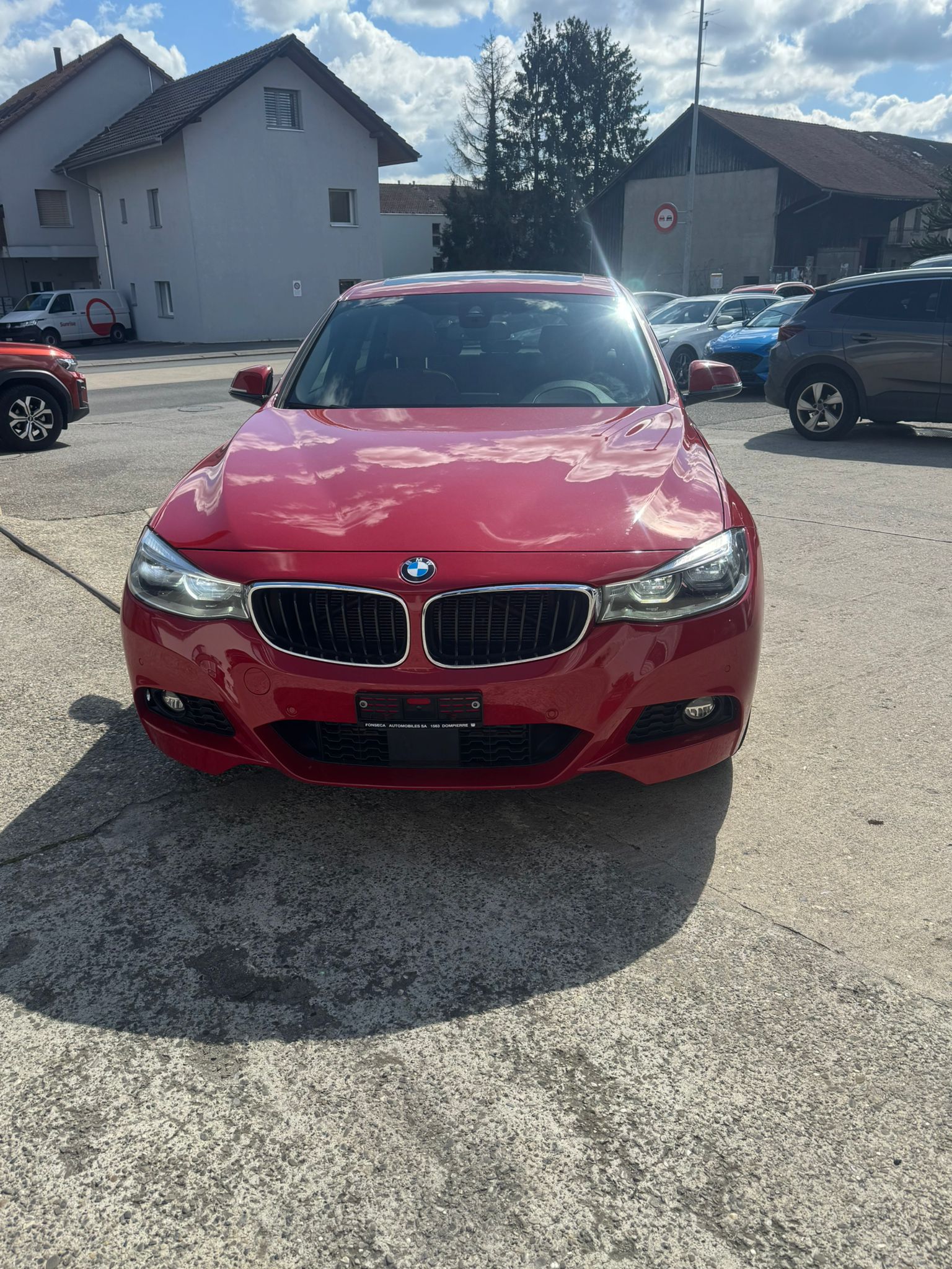 BMW 330d GT xDrive Sport Line Steptronic-image-2