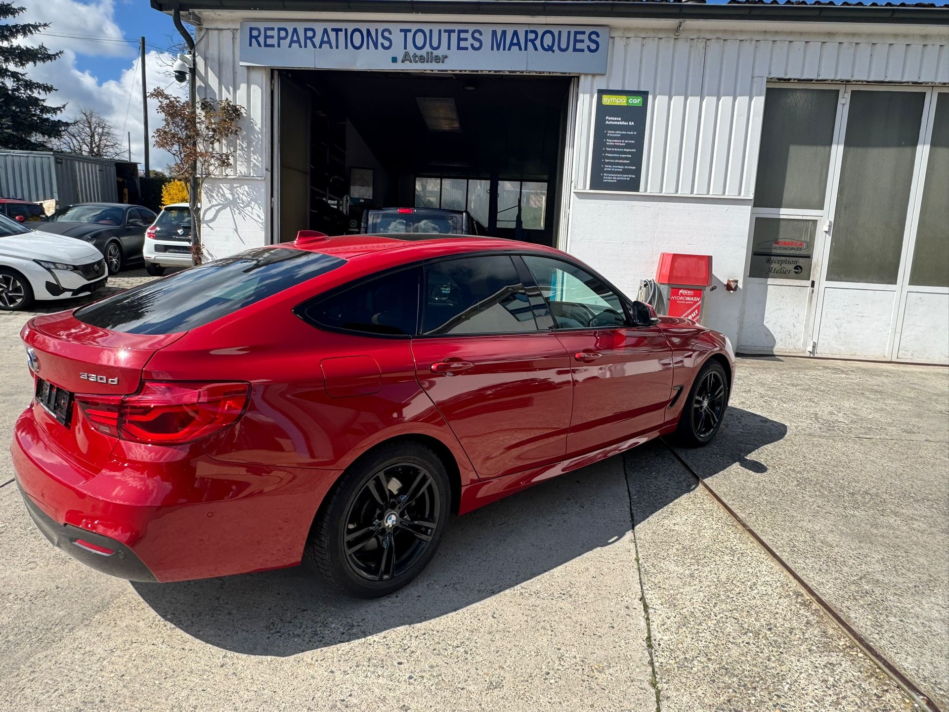 BMW 330d GT xDrive Sport Line Steptronic-image-1