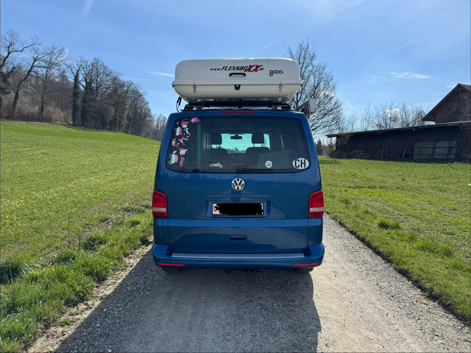 VW Caravelle-image-4