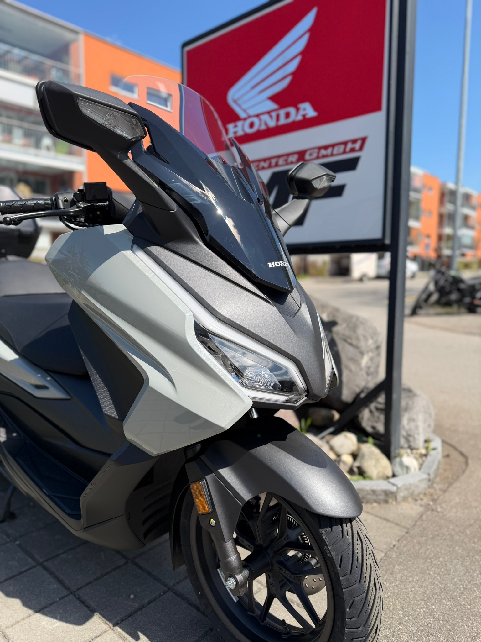 HONDA Nss 125 Forza Smart TopBox-image-2