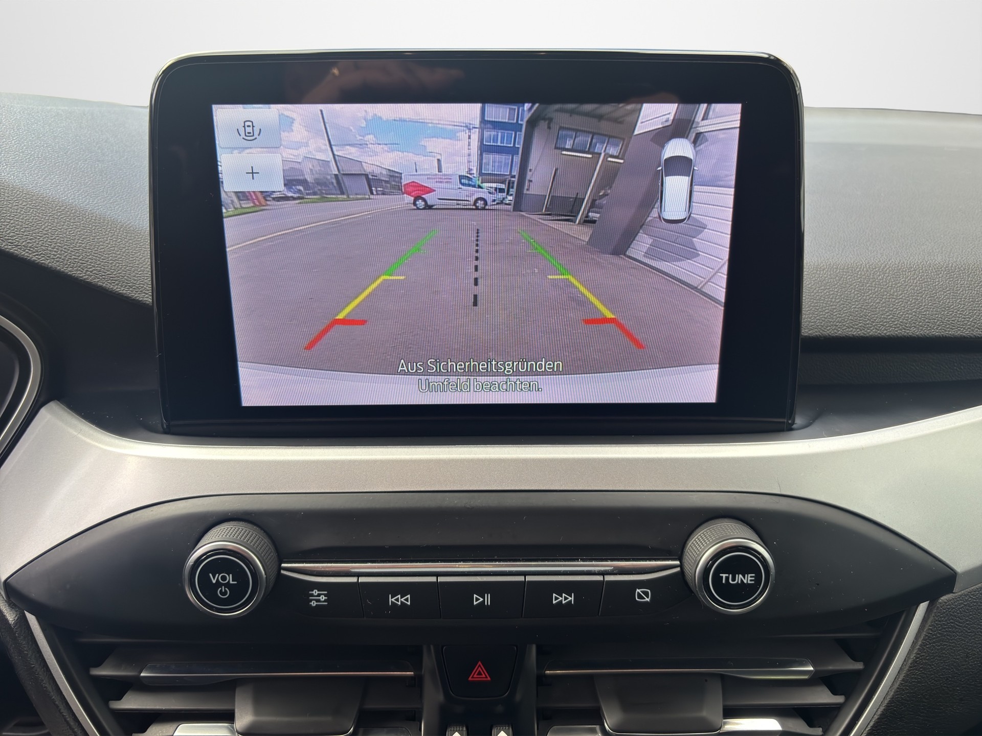 FORD Focus 1.0i EcoB 125 Cool&Connect-image-10