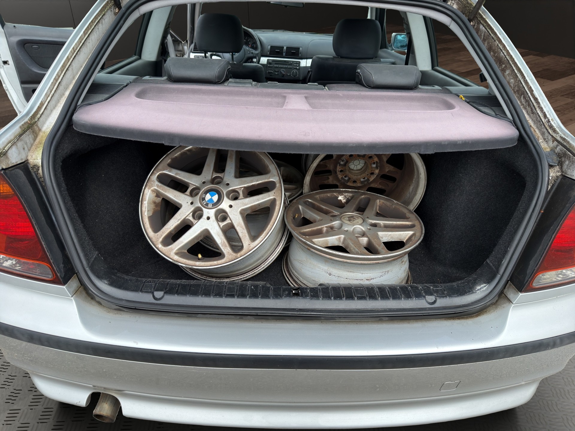 BMW 316 ti Compact-image-11