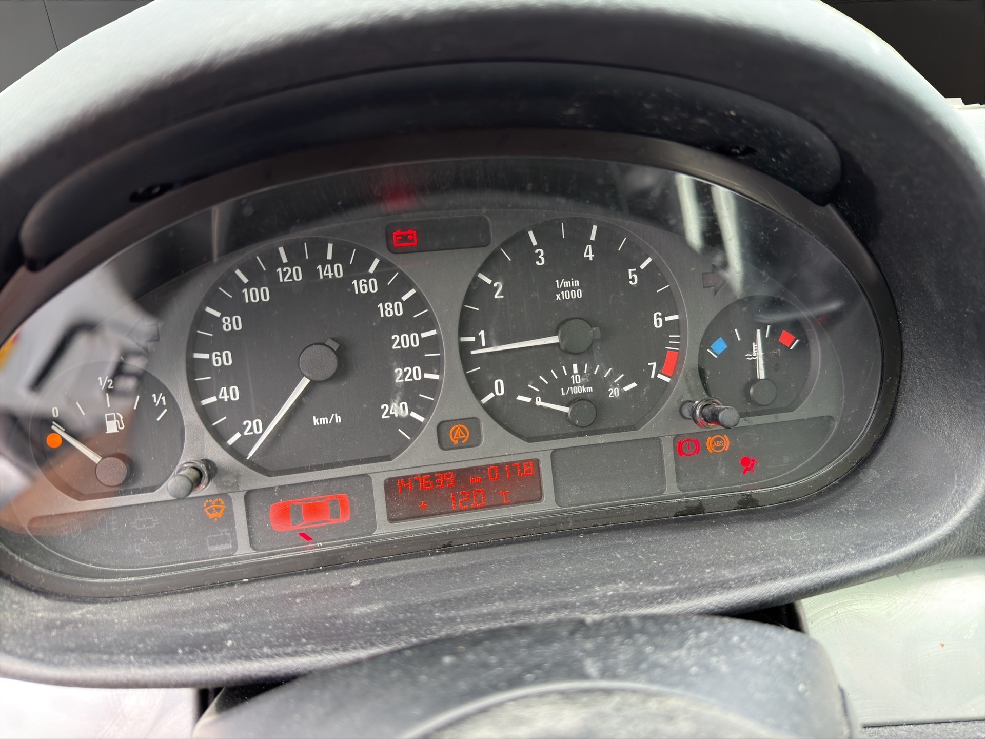 BMW 316 ti Compact-image-9