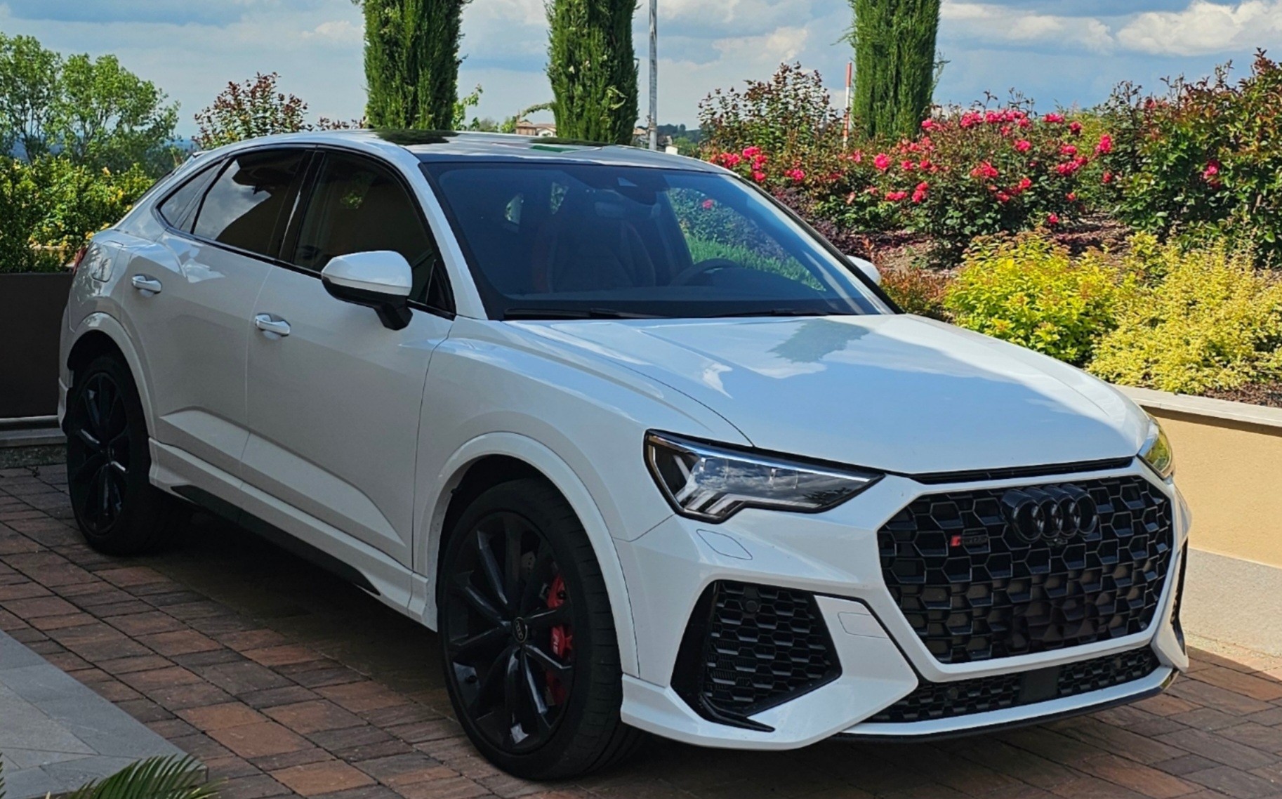 AUDI Audi RS Q3 2.5 TFSI quattro S-Tronic