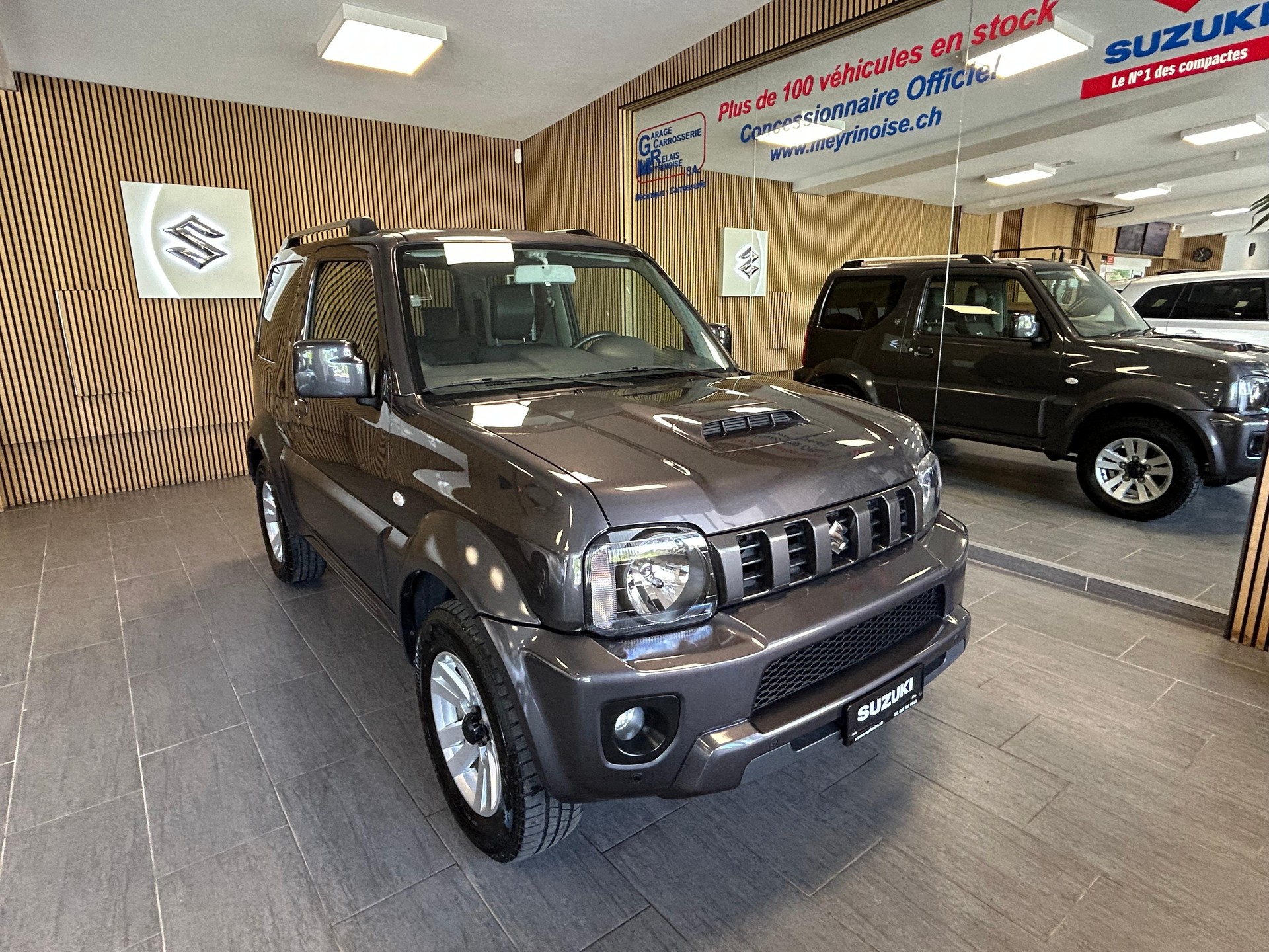 SUZUKI Jimny Wagon 1.3 4WD GL Top Sergio Cellano Automatique 4 Place/4Platz-showroom-element-1