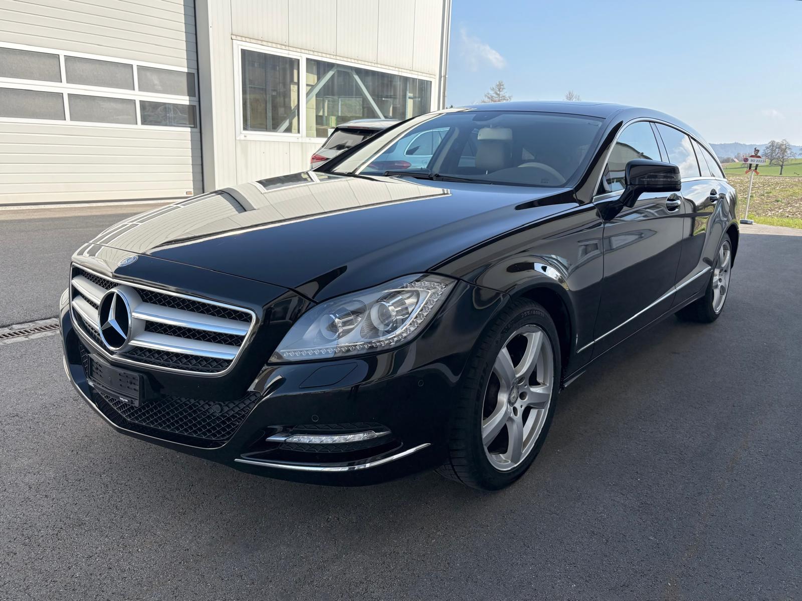 MERCEDES-BENZ CLS SB 350 CDI Executive 4Matic 7G-Tronic-image-3