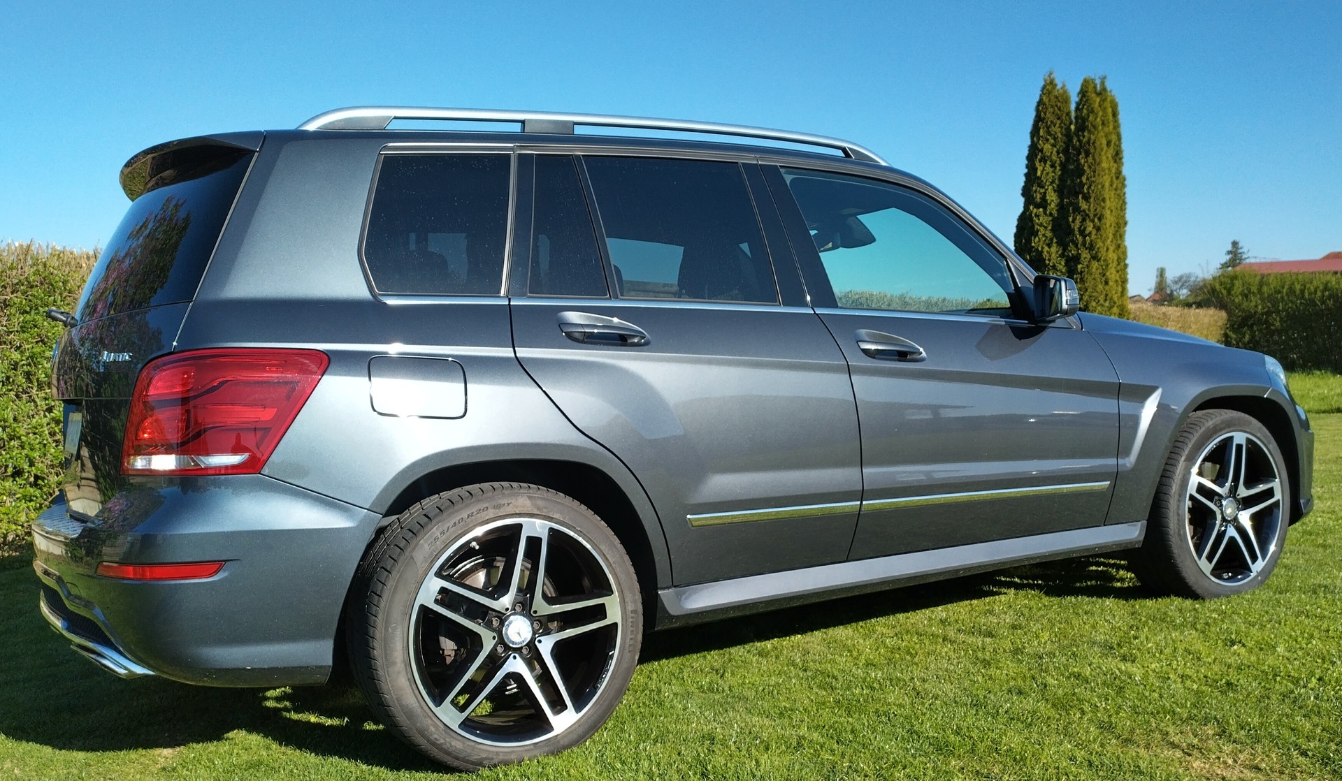 MERCEDES-BENZ AMG Line