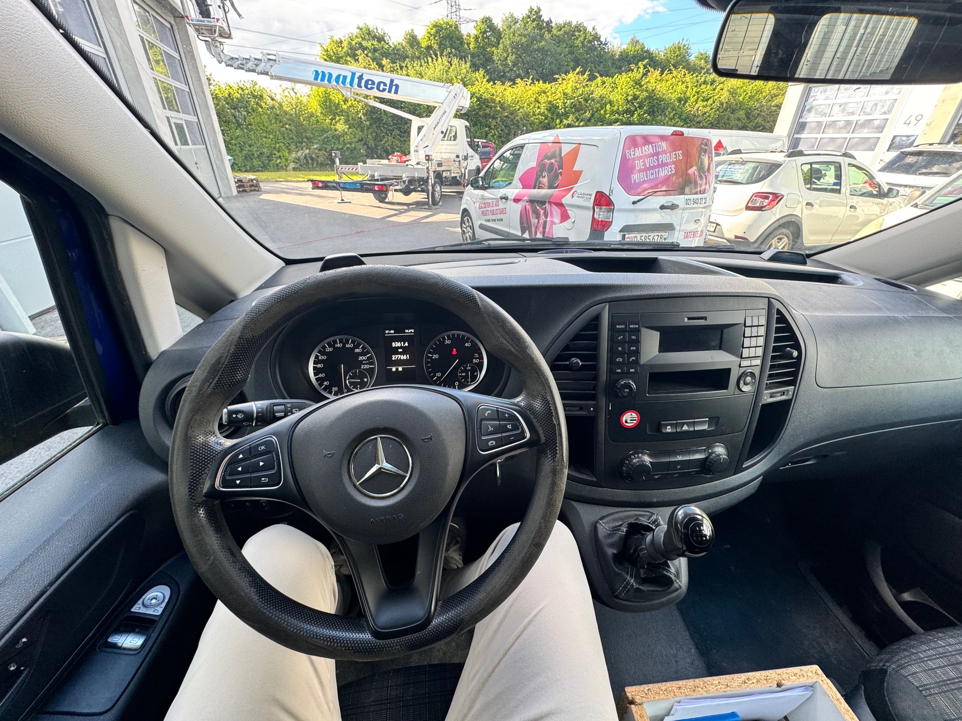 MERCEDES-BENZ Vito 114 CDI Euro 5-image-13