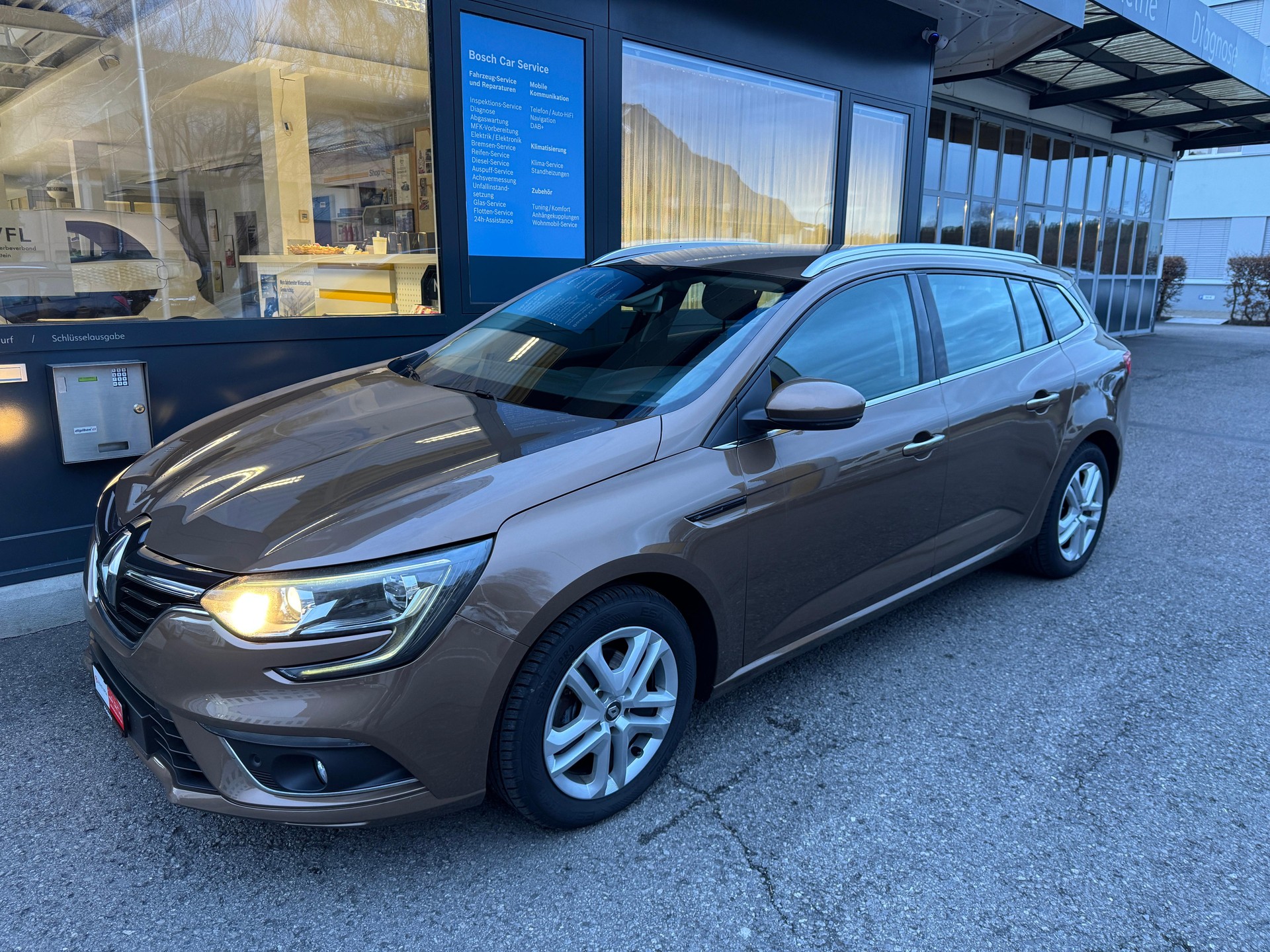 RENAULT Mégane Kombi Grandtour 1.2TCe Zen