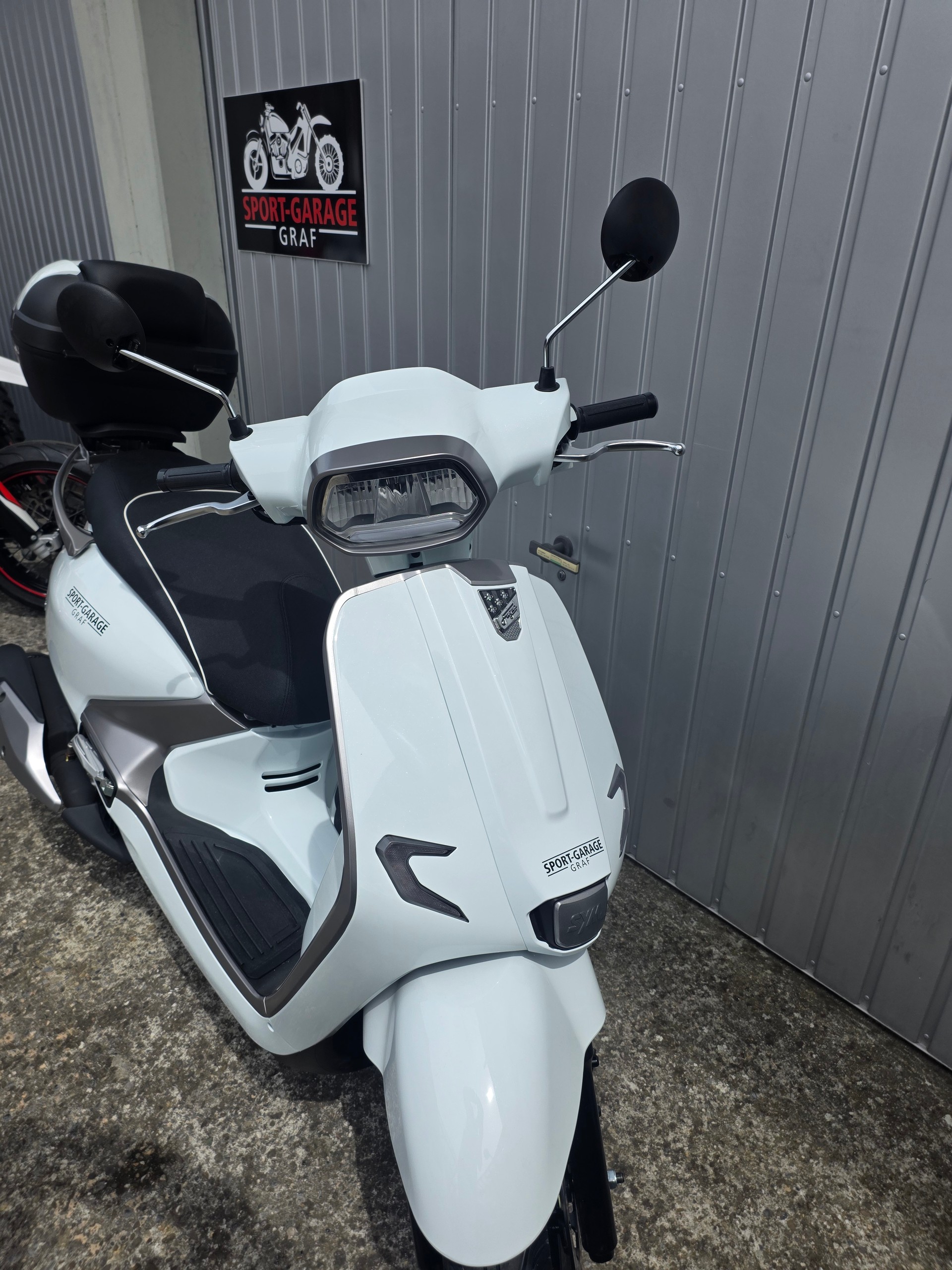 SYM Fugue 125, Mit Topcase-image-1