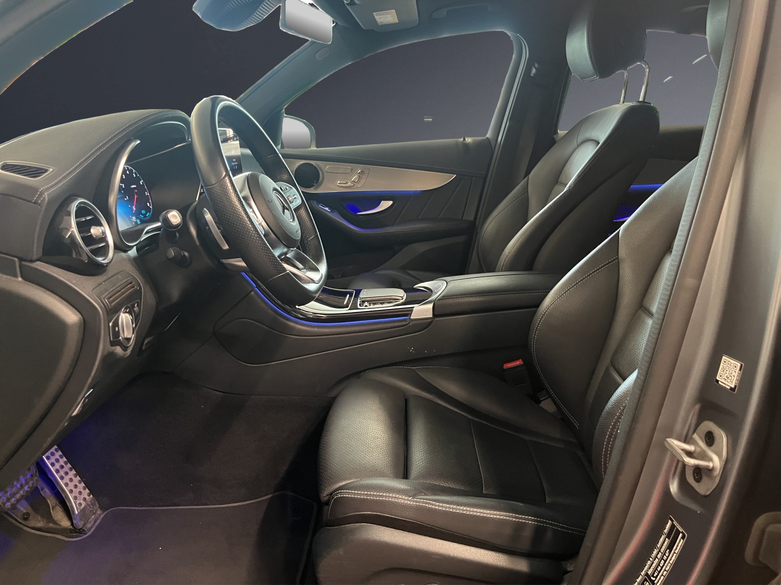 MERCEDES-BENZ GLC Coupe 200 AMG Line 4M-image-5
