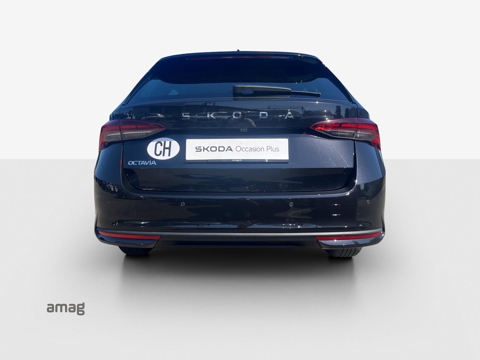 SKODA Octavia Combi 1.5 TSI mHEV DSG Dynamic-image-3