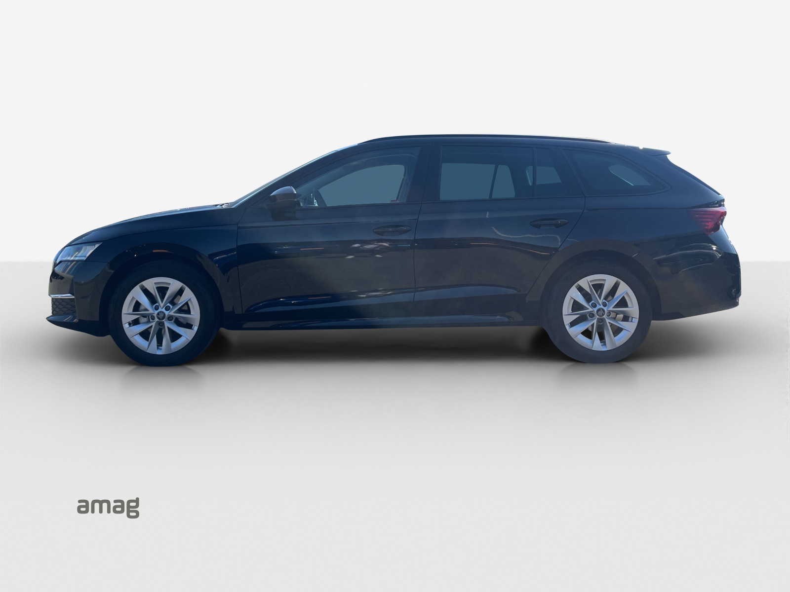 SKODA Octavia Combi 1.5 TSI mHEV DSG Dynamic-image-1