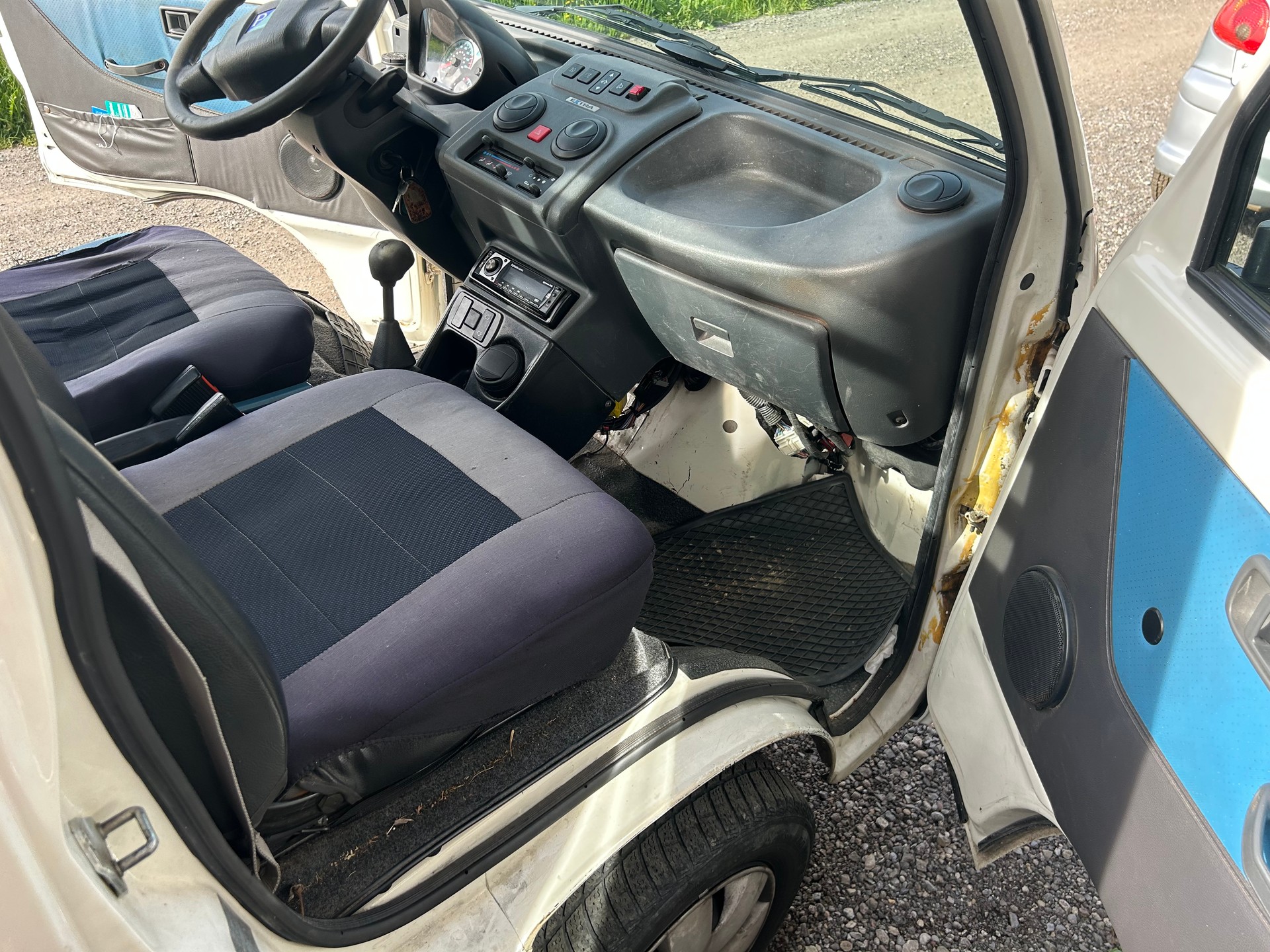 PIAGGIO Kippbrücke-image-13