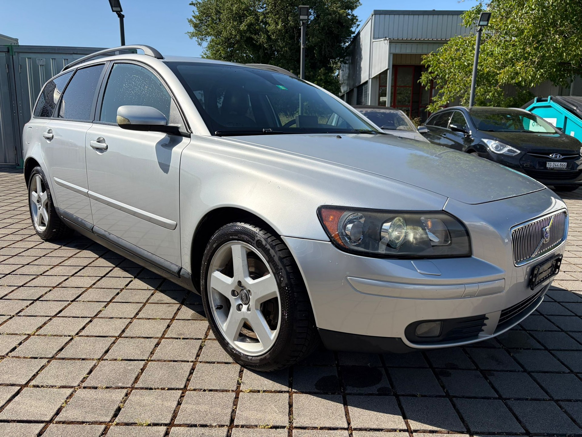 VOLVO V50 T5 Summum-image-2