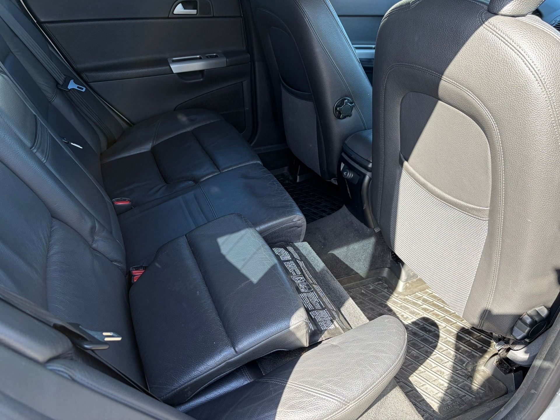 VOLVO V50 T5 Summum-image-15