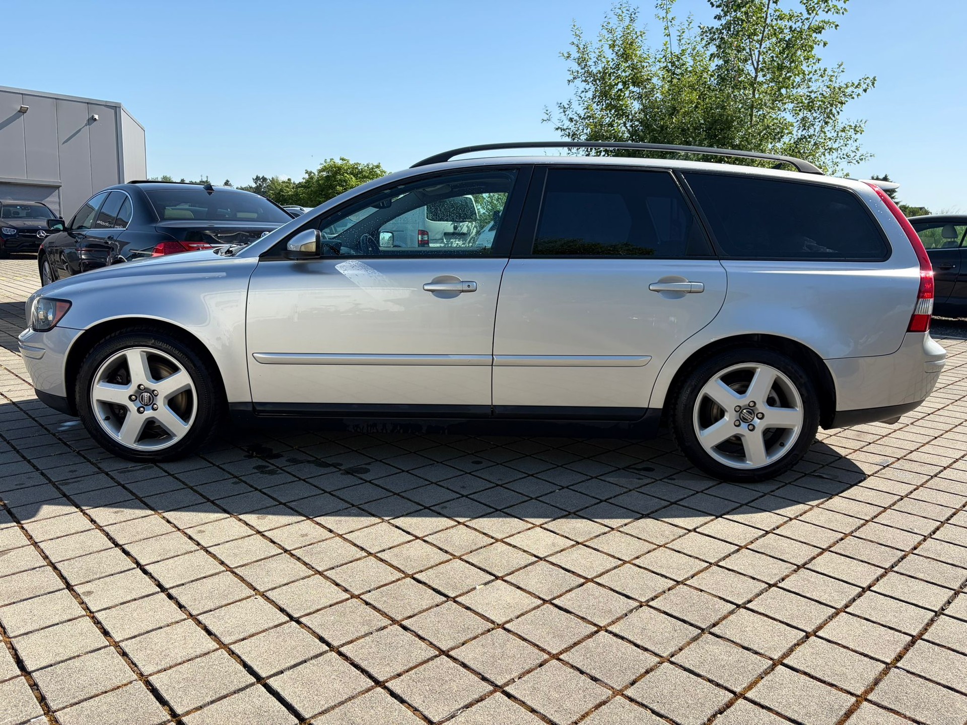 VOLVO V50 T5 Summum-image-3