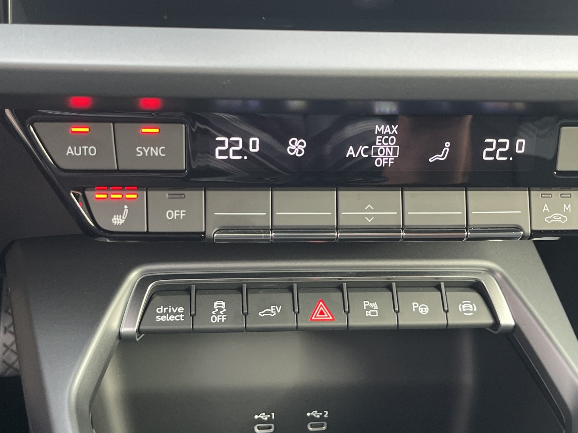 AUDI A3 Sportback 40 TFSI e advanced S-tronic*Komfort-Standklimatisierung, Head-up, AHK, (5-Jahre Garantie)-image-29